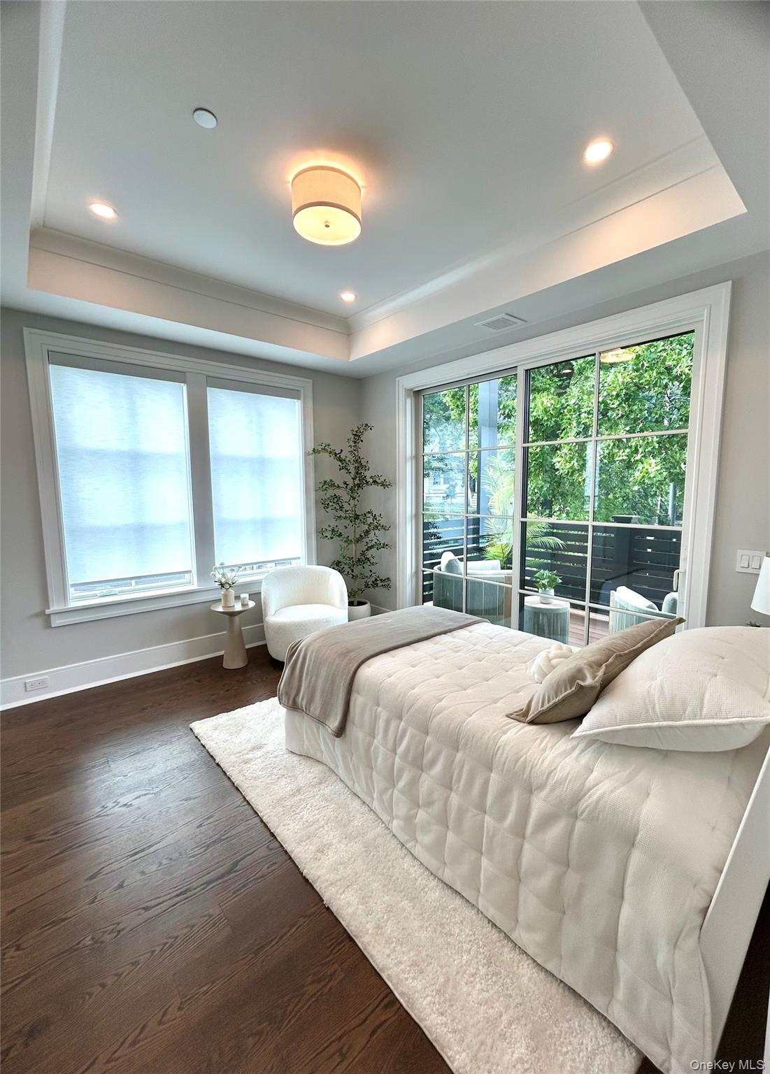 54 Locust Avenue A Property Photo 9