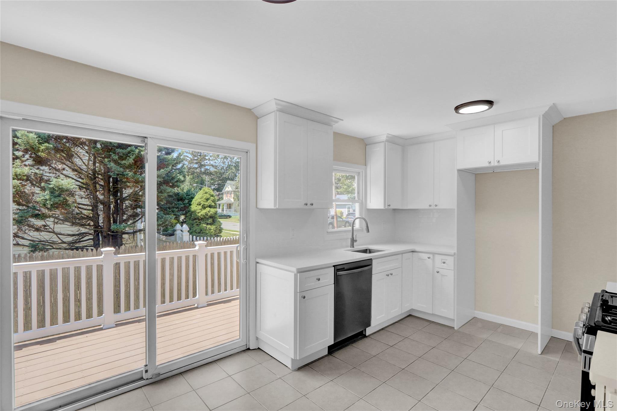 20 Whitman Avenue Property Photo 11