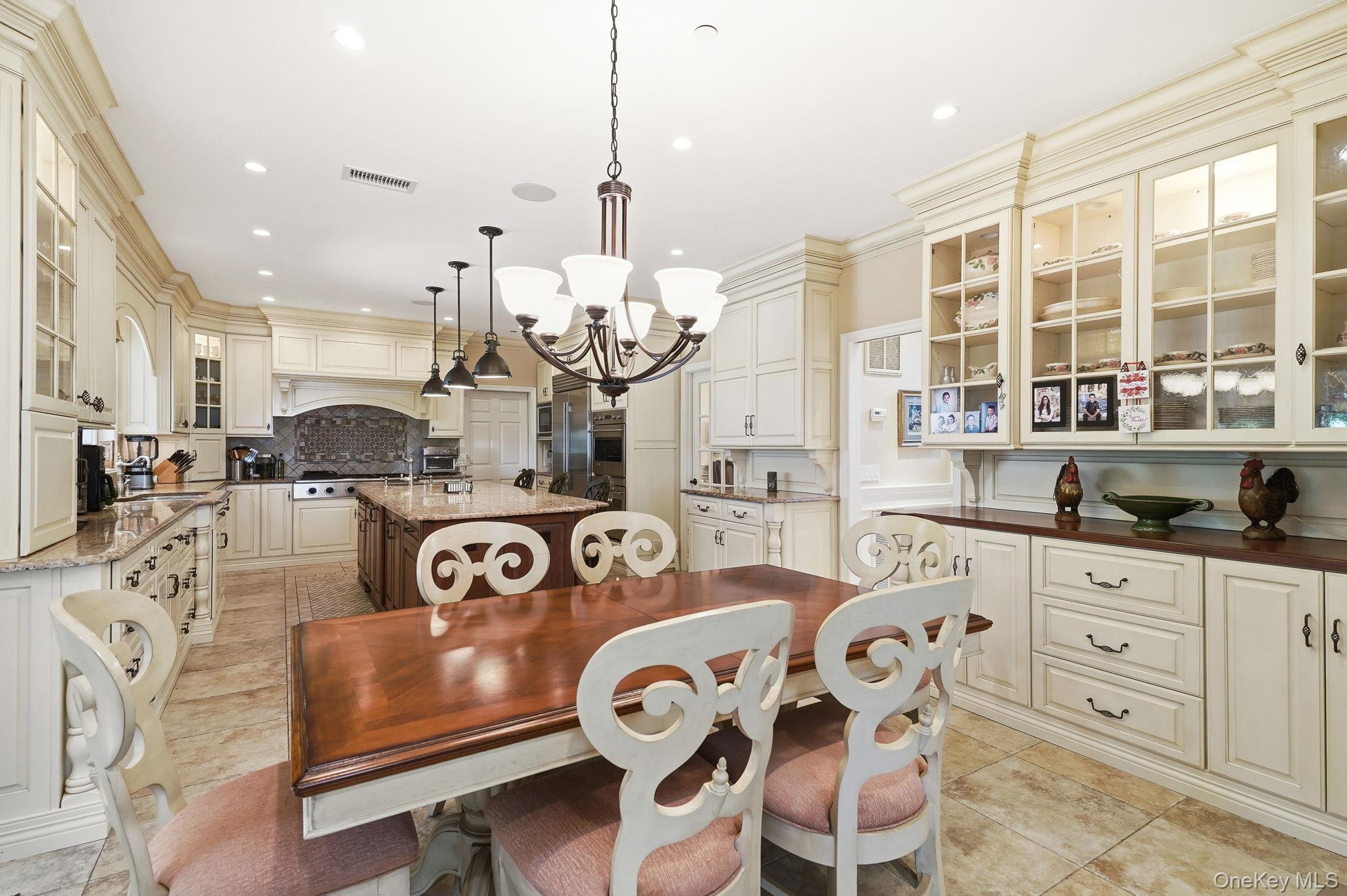 33 Hevelyne Road Property Photo 16