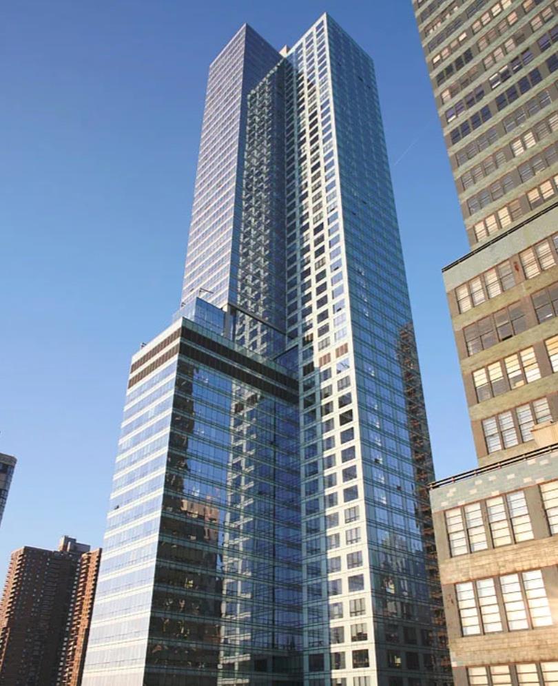 350 W 42nd Street 11L Property Photo 1