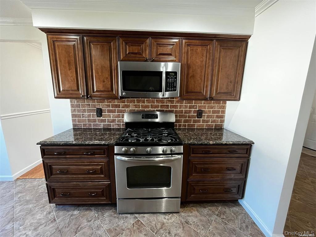 61 Andover Drive Property Photo 39