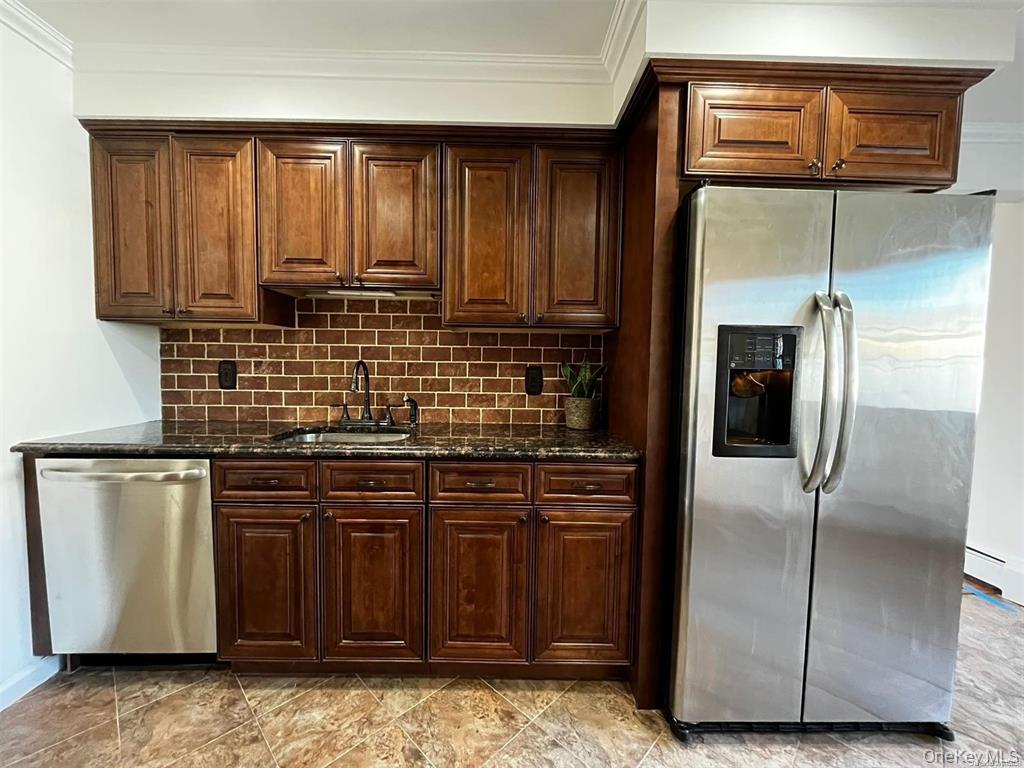 61 Andover Drive Property Photo 40
