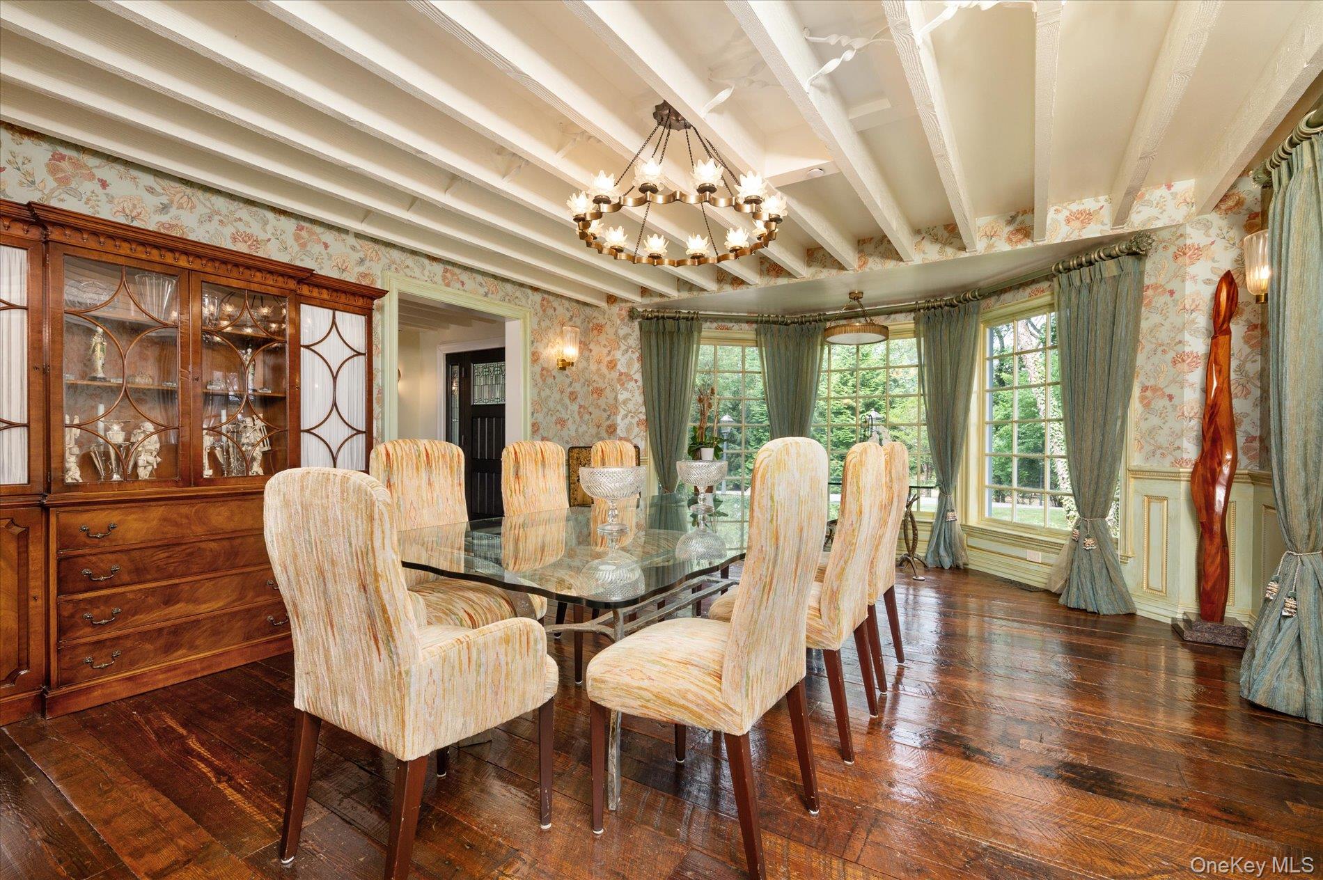 4 Clock Tower Lane Property Photo 3