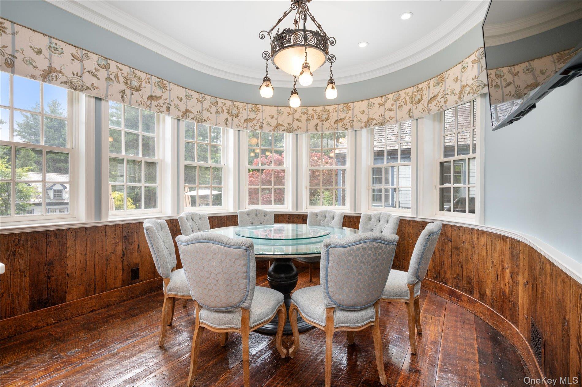 4 Clock Tower Lane Property Photo 6