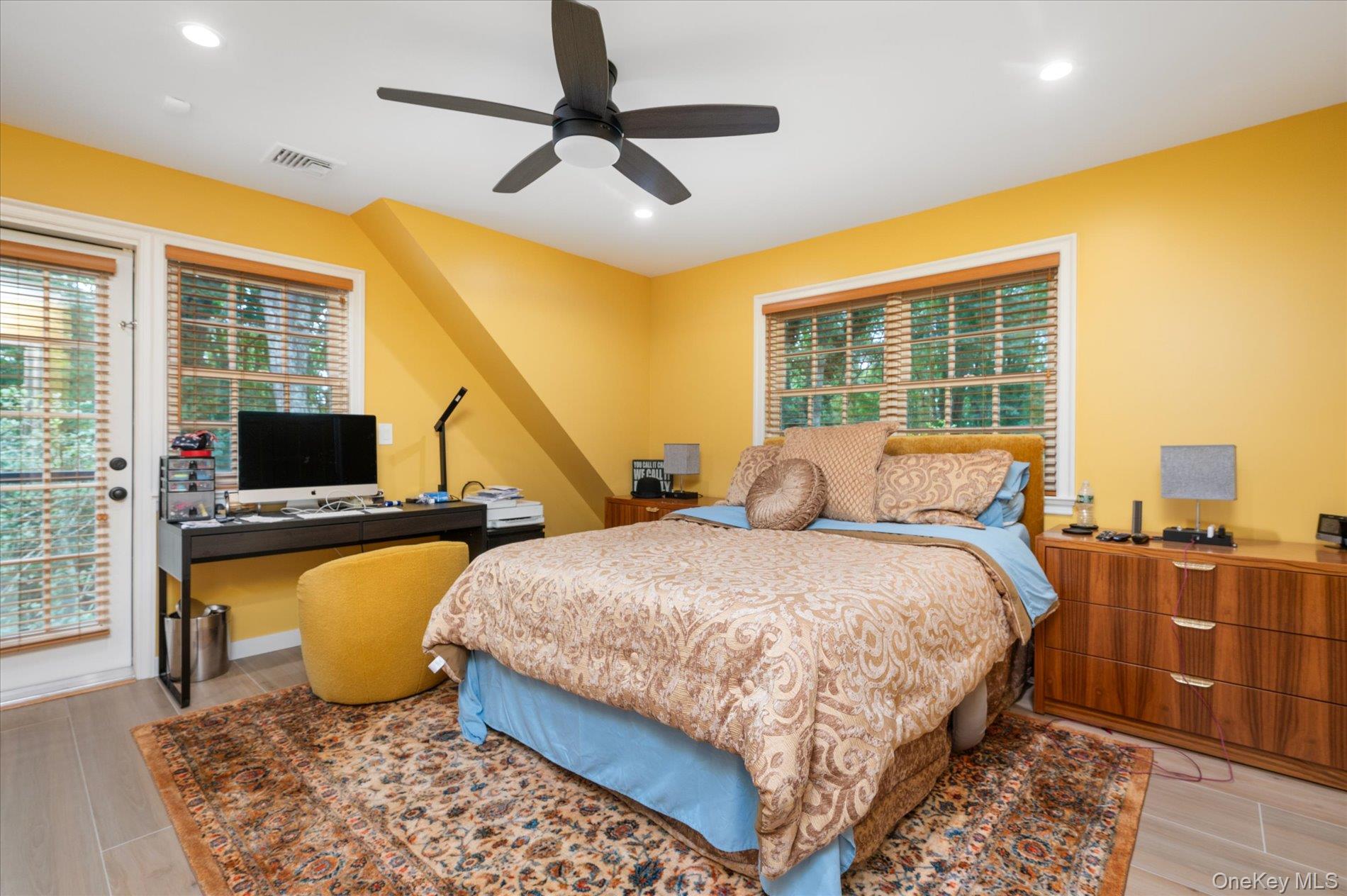 4 Clock Tower Lane Property Photo 25