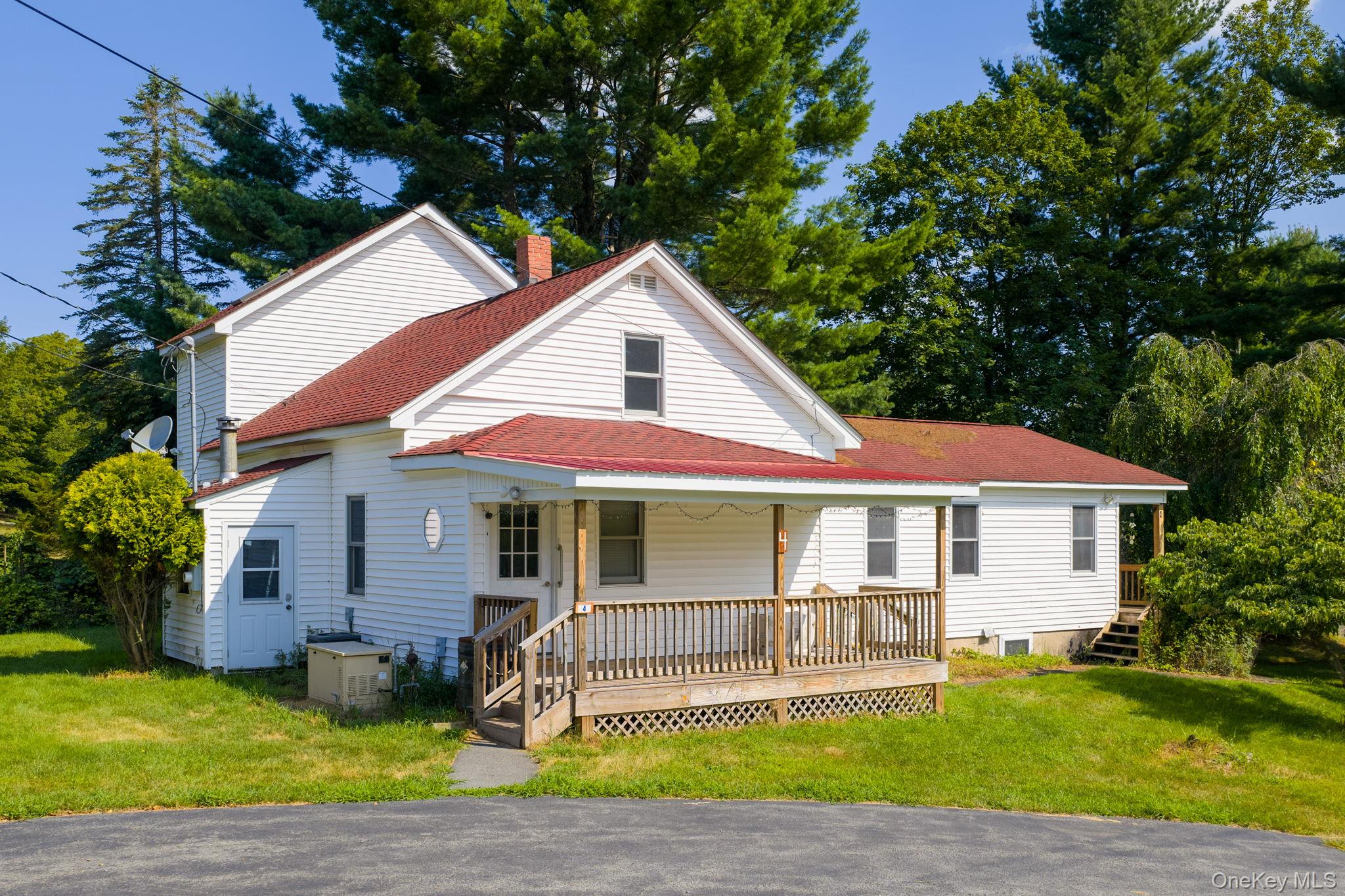 4 Cole Drive Property Photo 1
