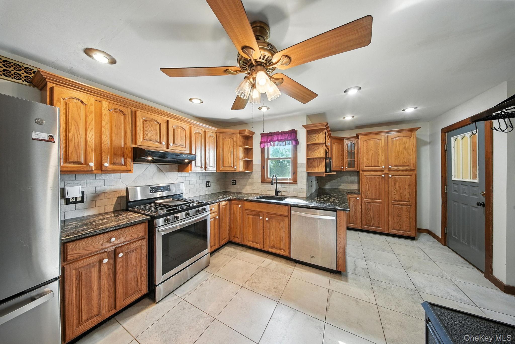 4 Cole Drive Property Photo 9