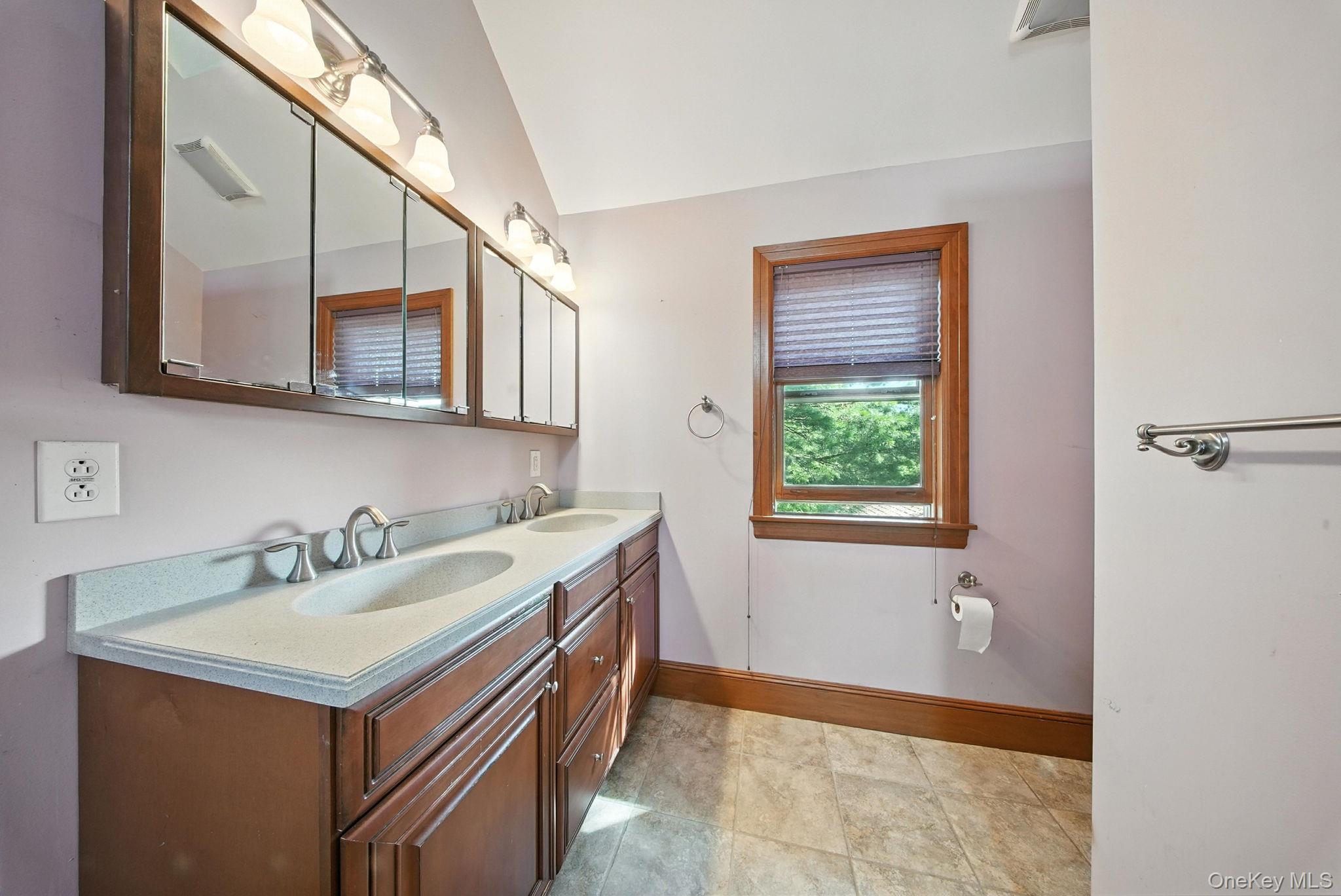 4 Cole Drive Property Photo 29
