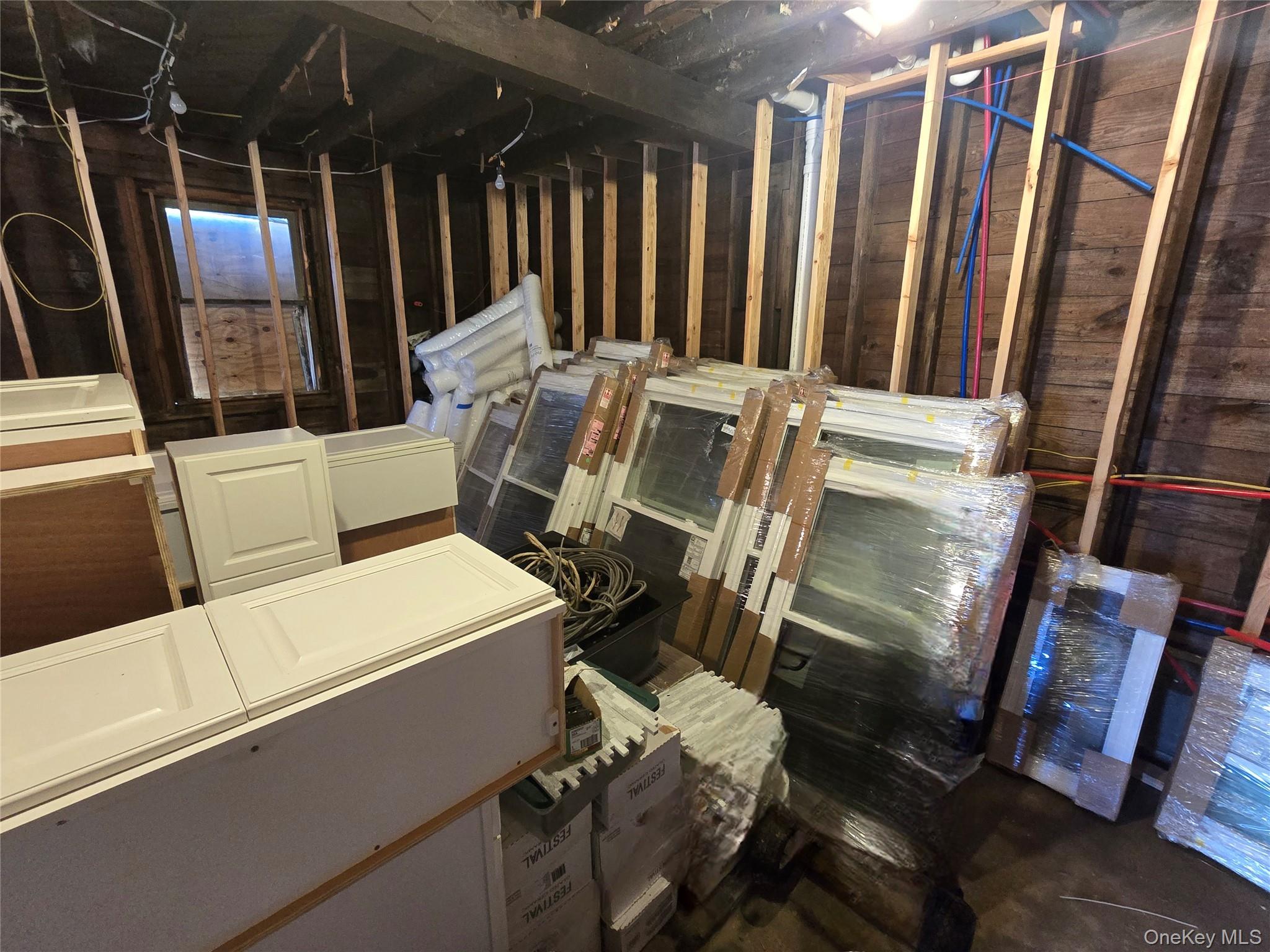 31 Union Ave Property Photo 14