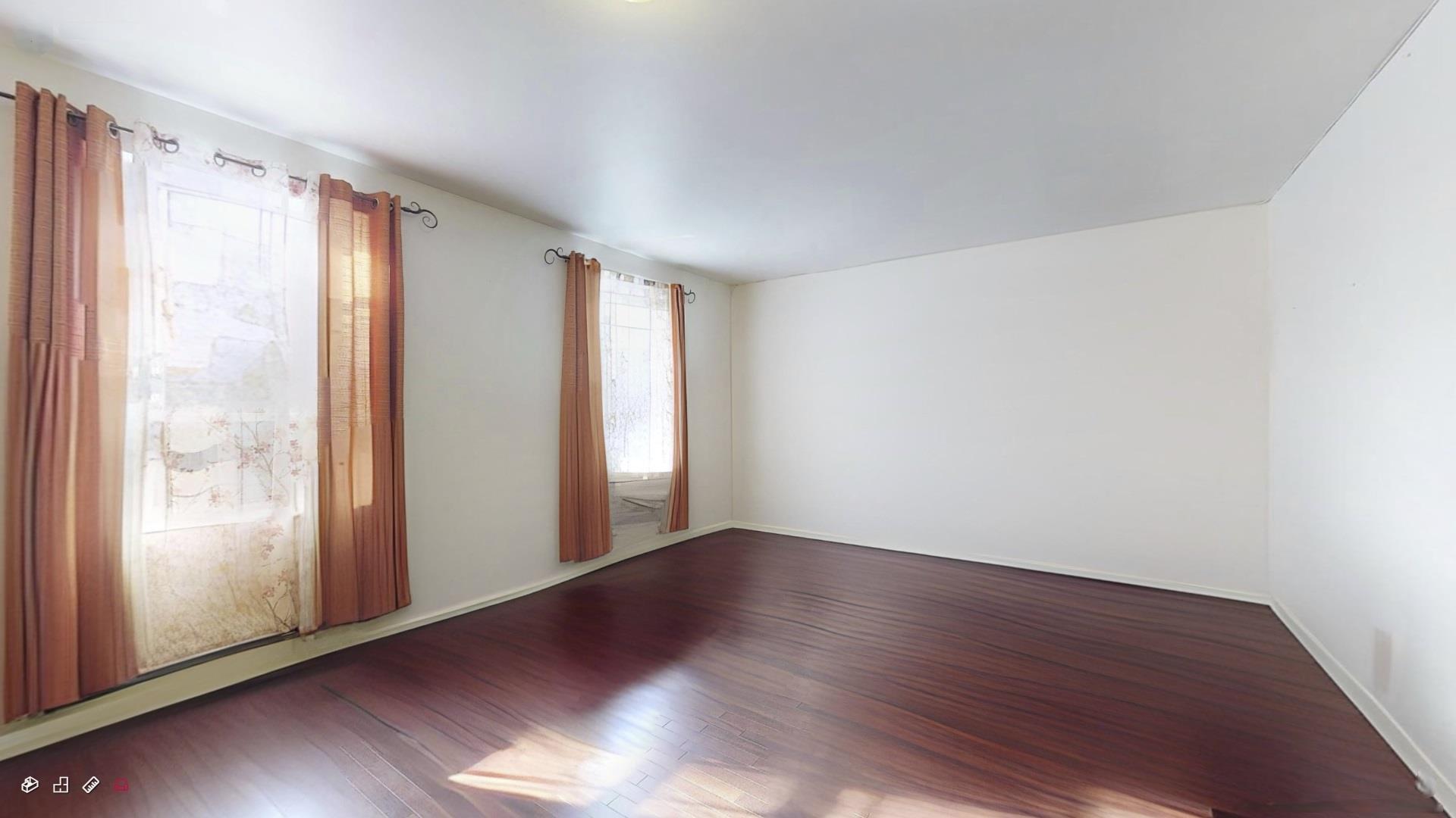 894641 Property Photo 1