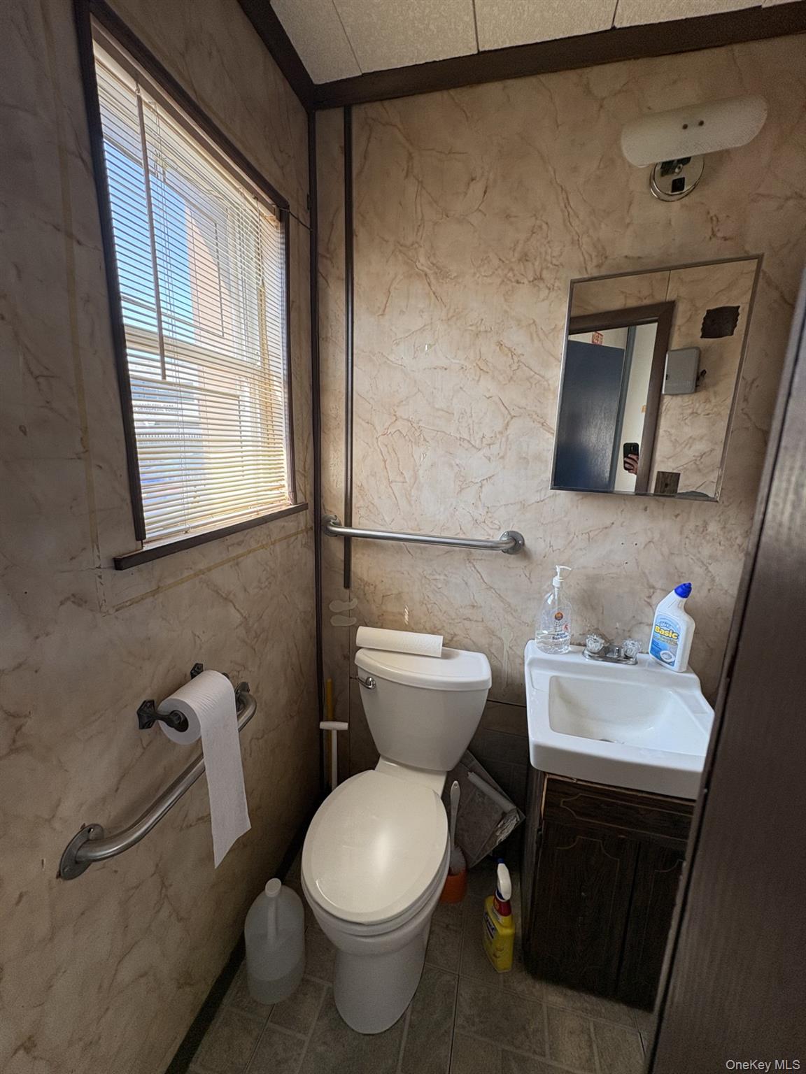 95 Franklin Avenue Property Photo 4