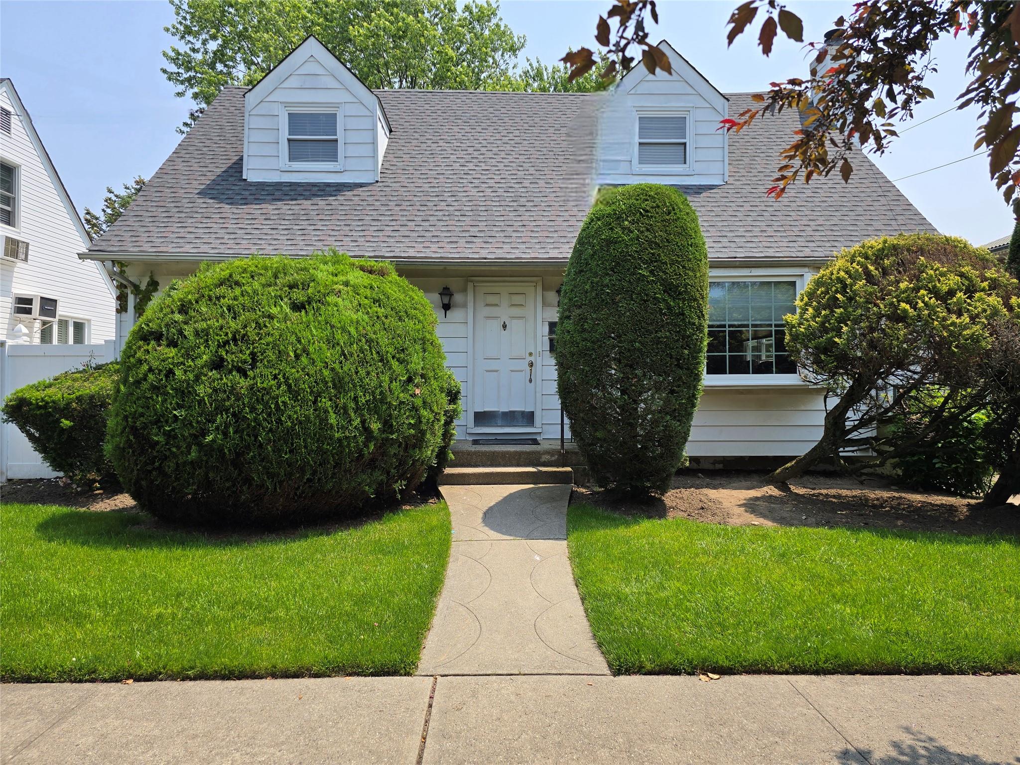 15741 87th Street Property Photo 1