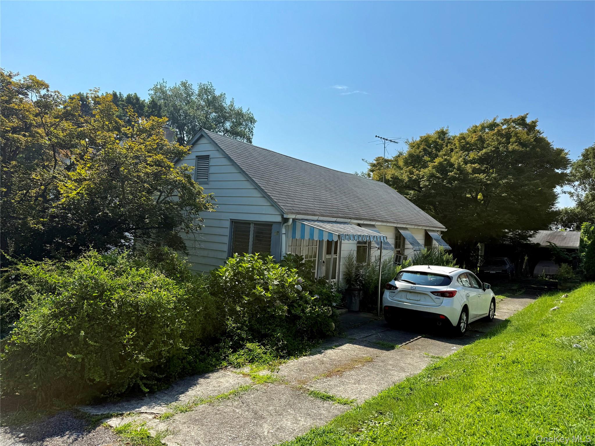 22 Lafayette Avenue Property Photo 1
