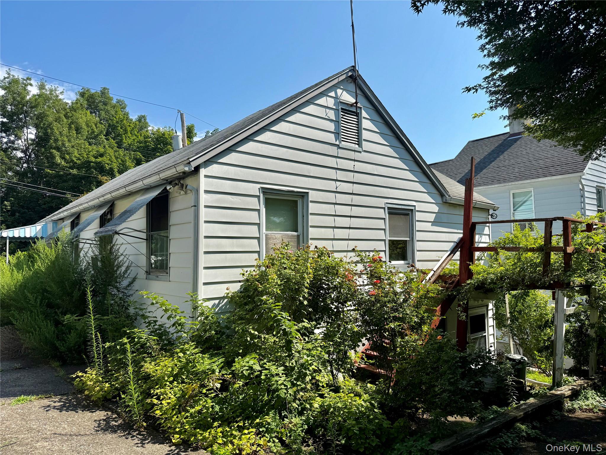 22 Lafayette Avenue Property Photo 5