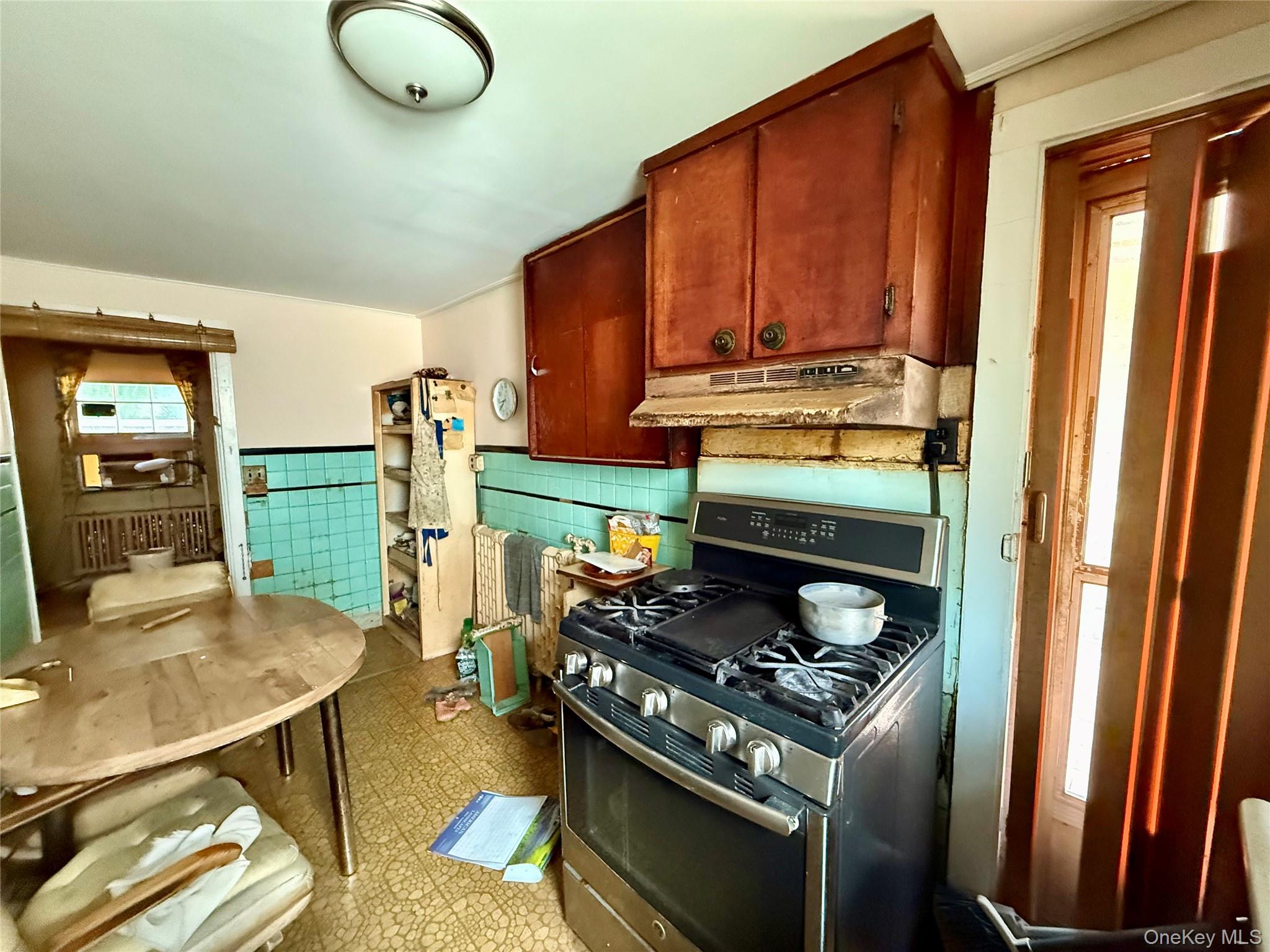 22 Lafayette Avenue Property Photo 14