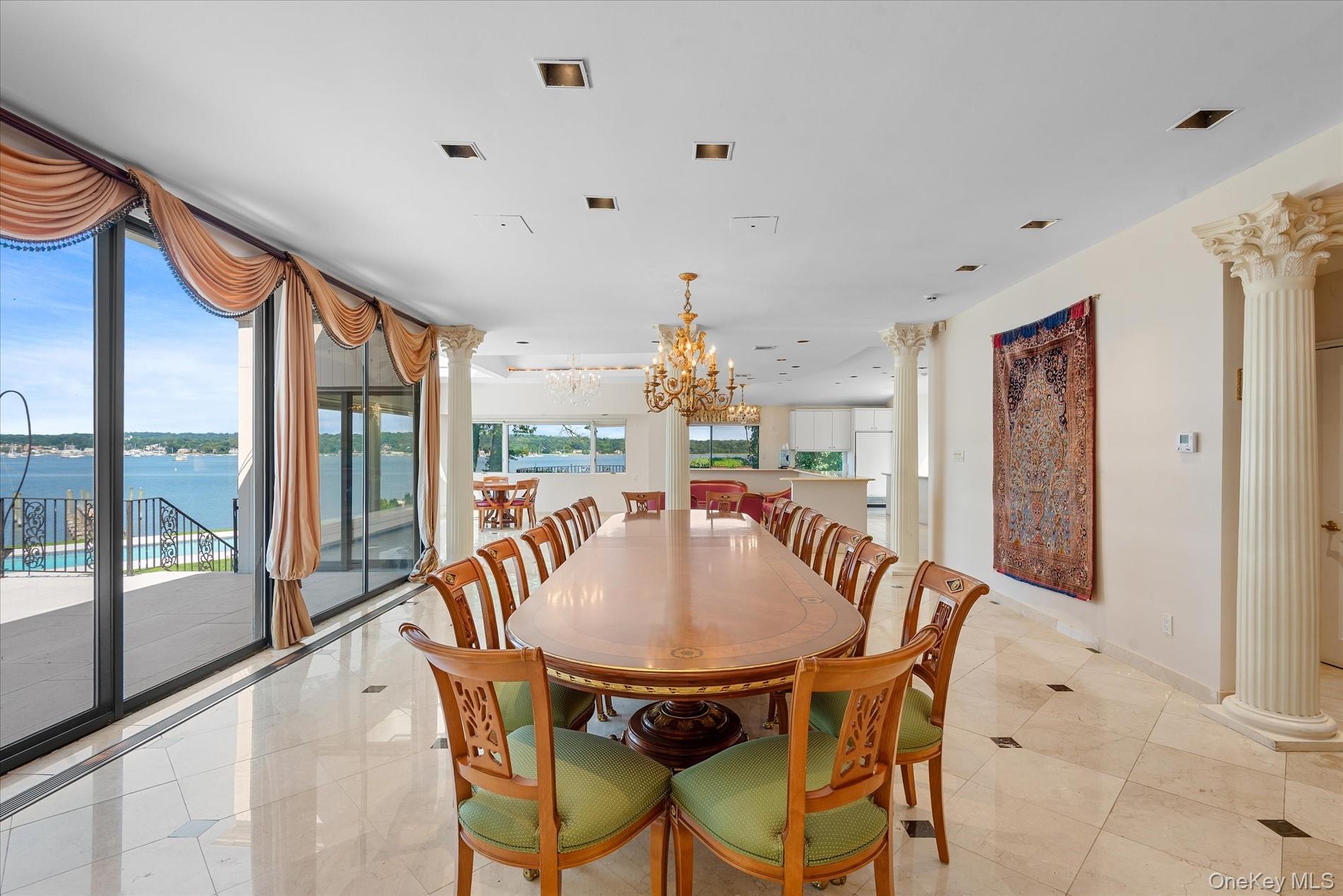512 E Shore Road Property Photo 13