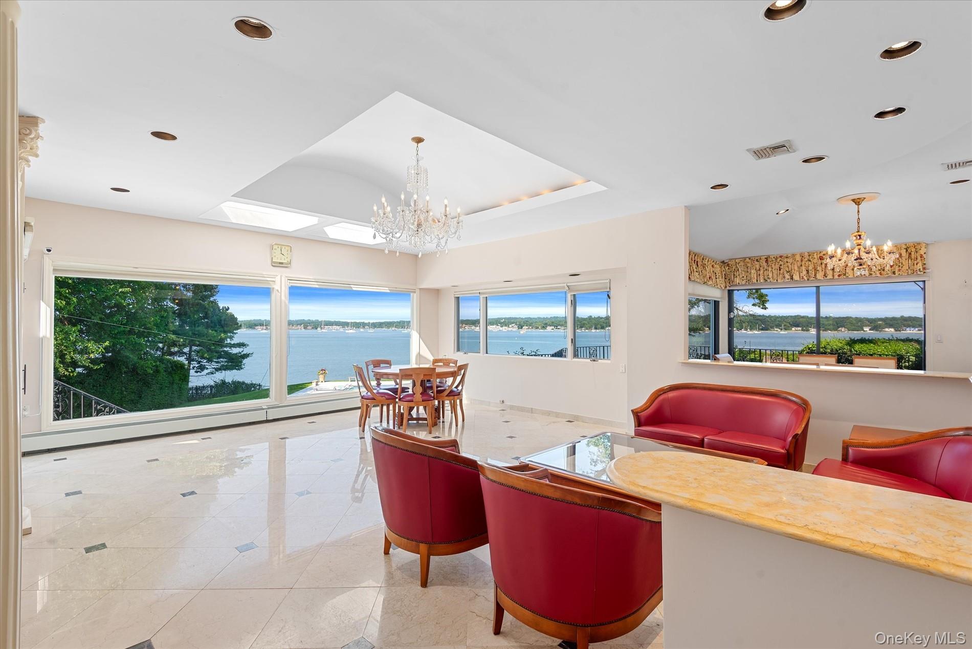 512 E Shore Road Property Photo 14