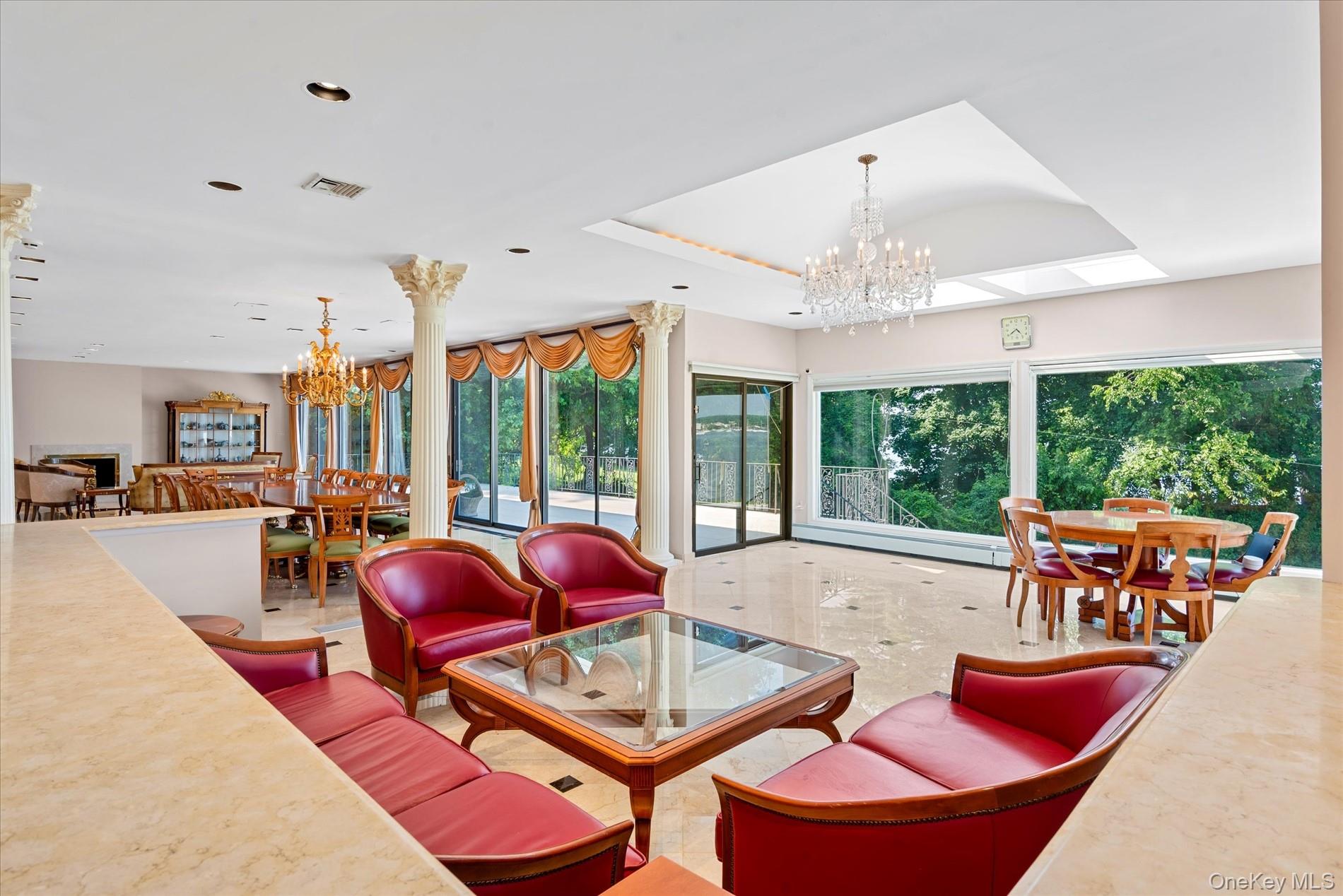 512 E Shore Road Property Photo 18
