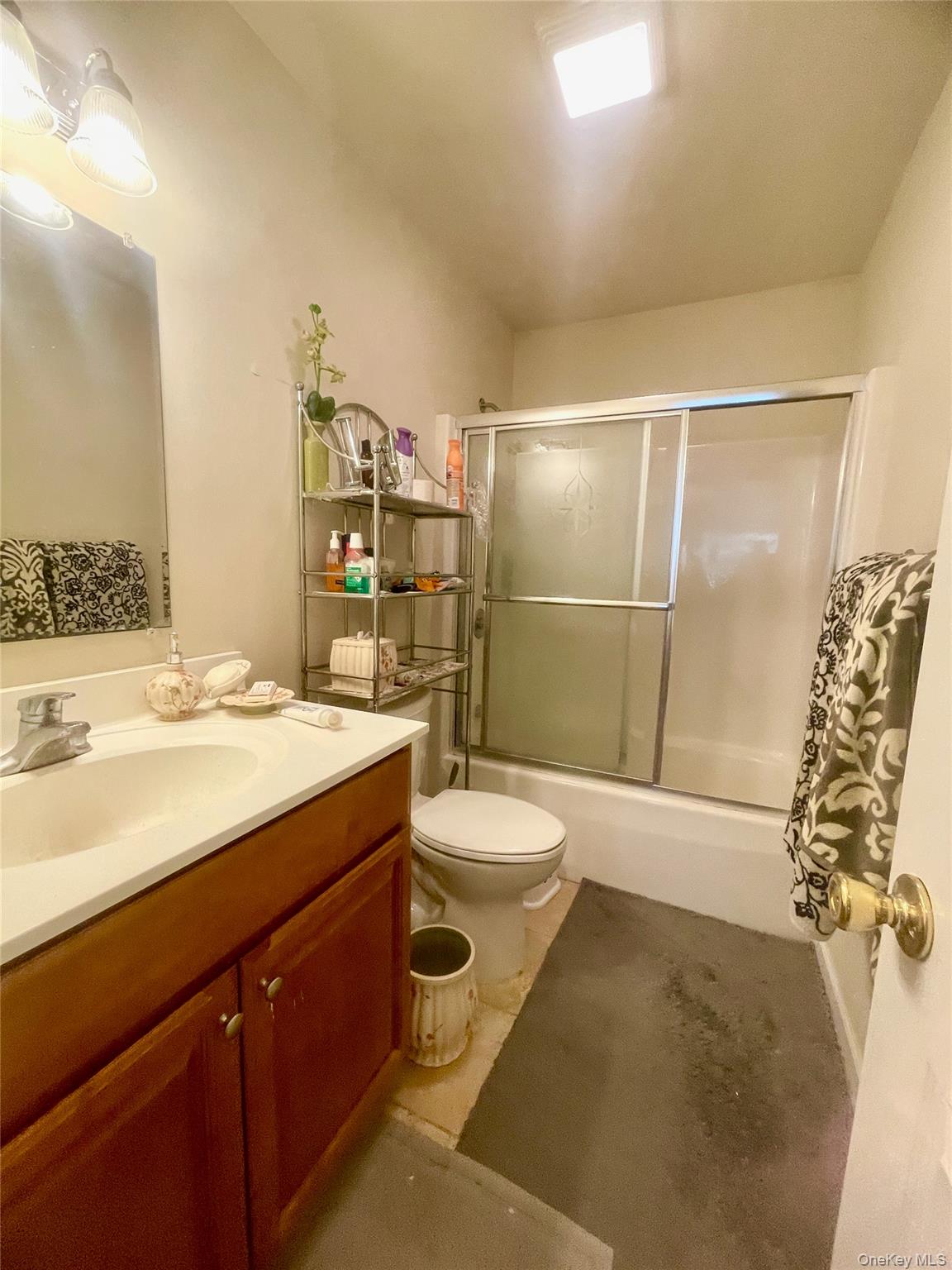 24 3rd Street Property Photo 19