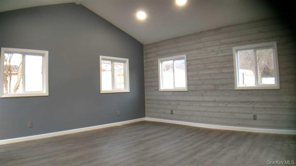 29 Heaney Drive Property Photo 9