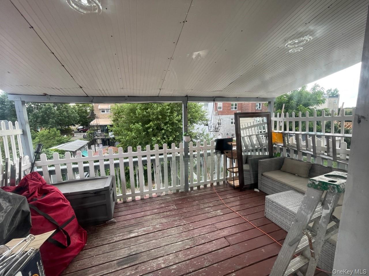 269 Balcom Avenue Property Photo 18