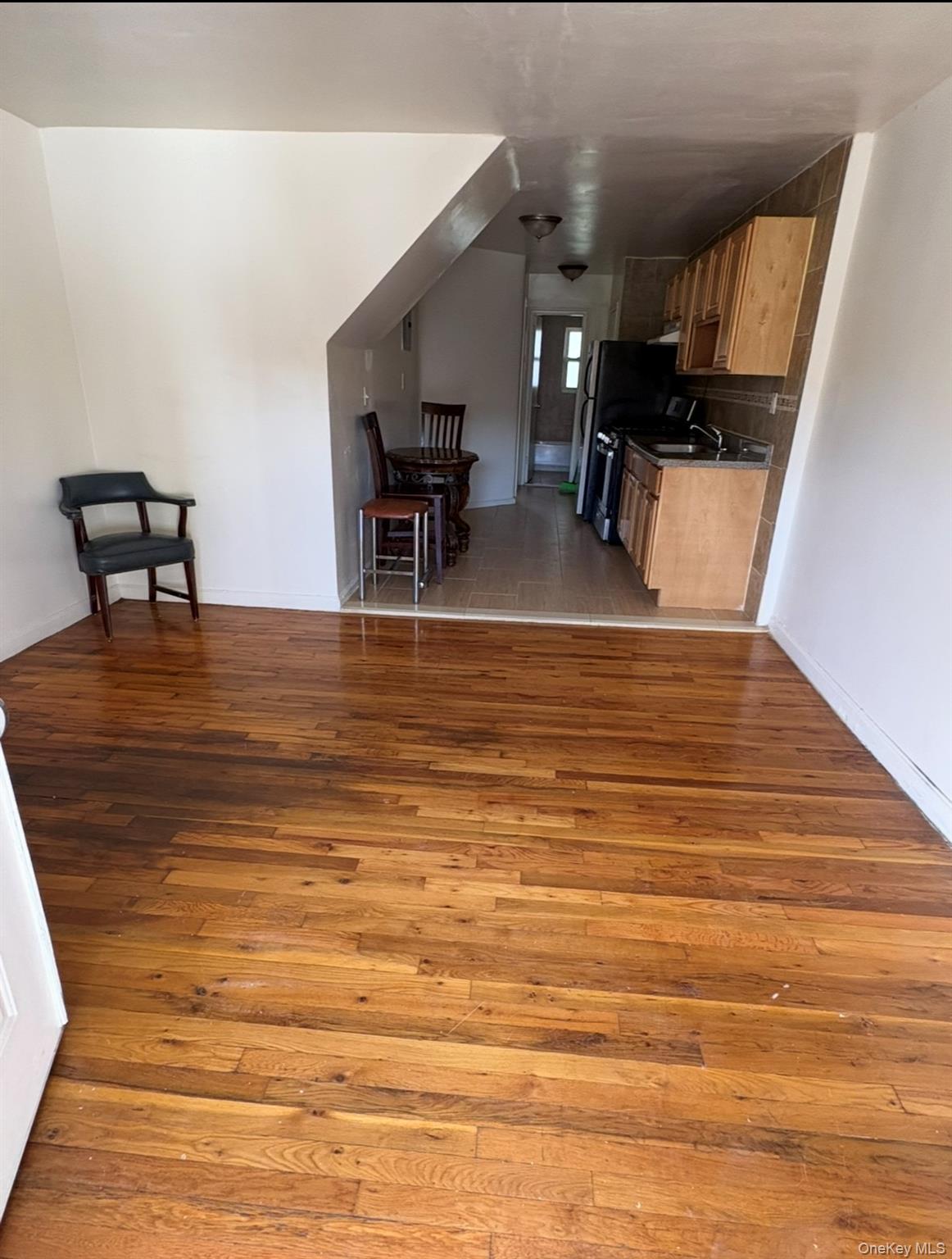 269 Balcom Avenue Property Photo 19