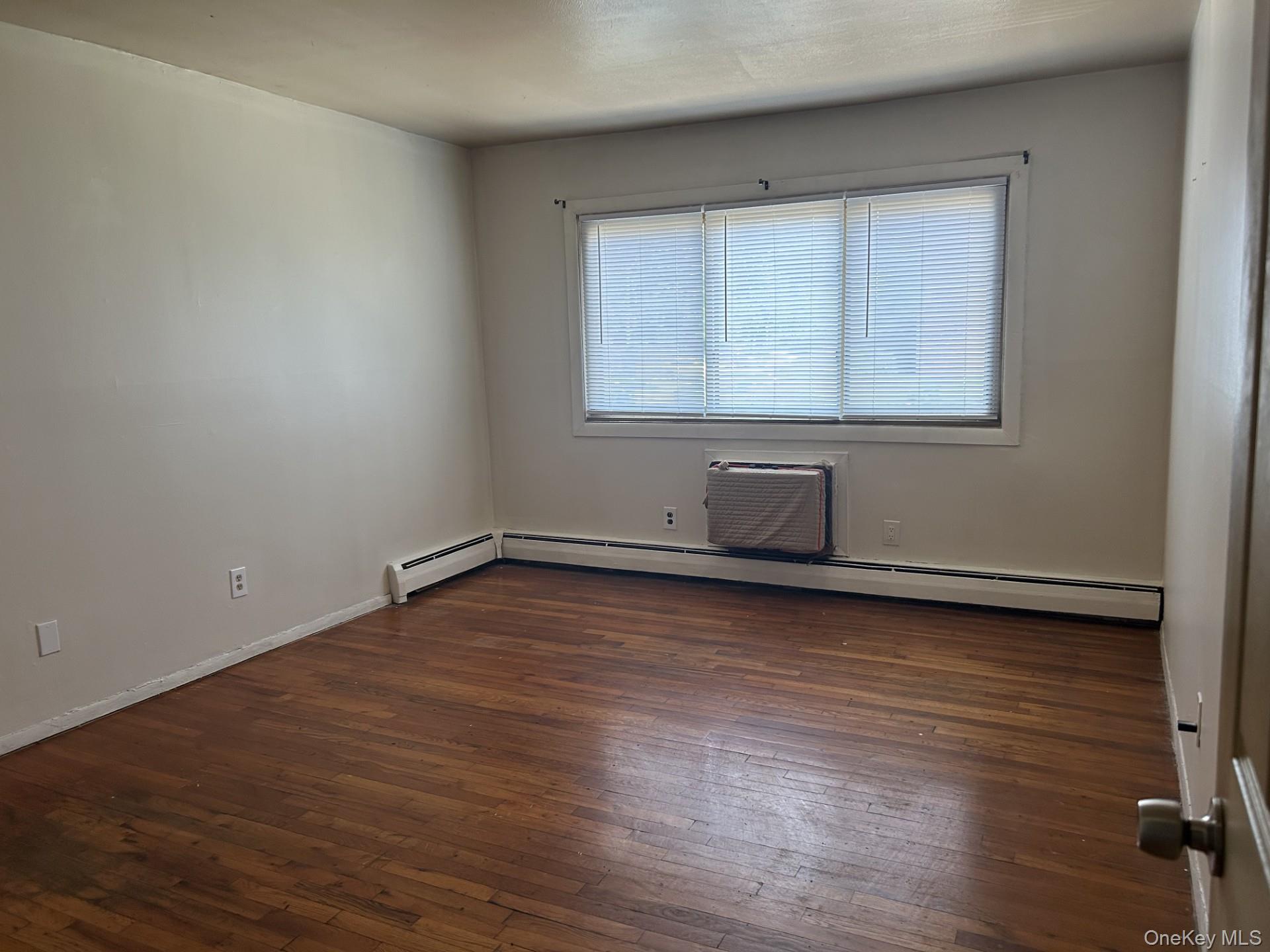 2453 D Union Boulevard Property Photo 5