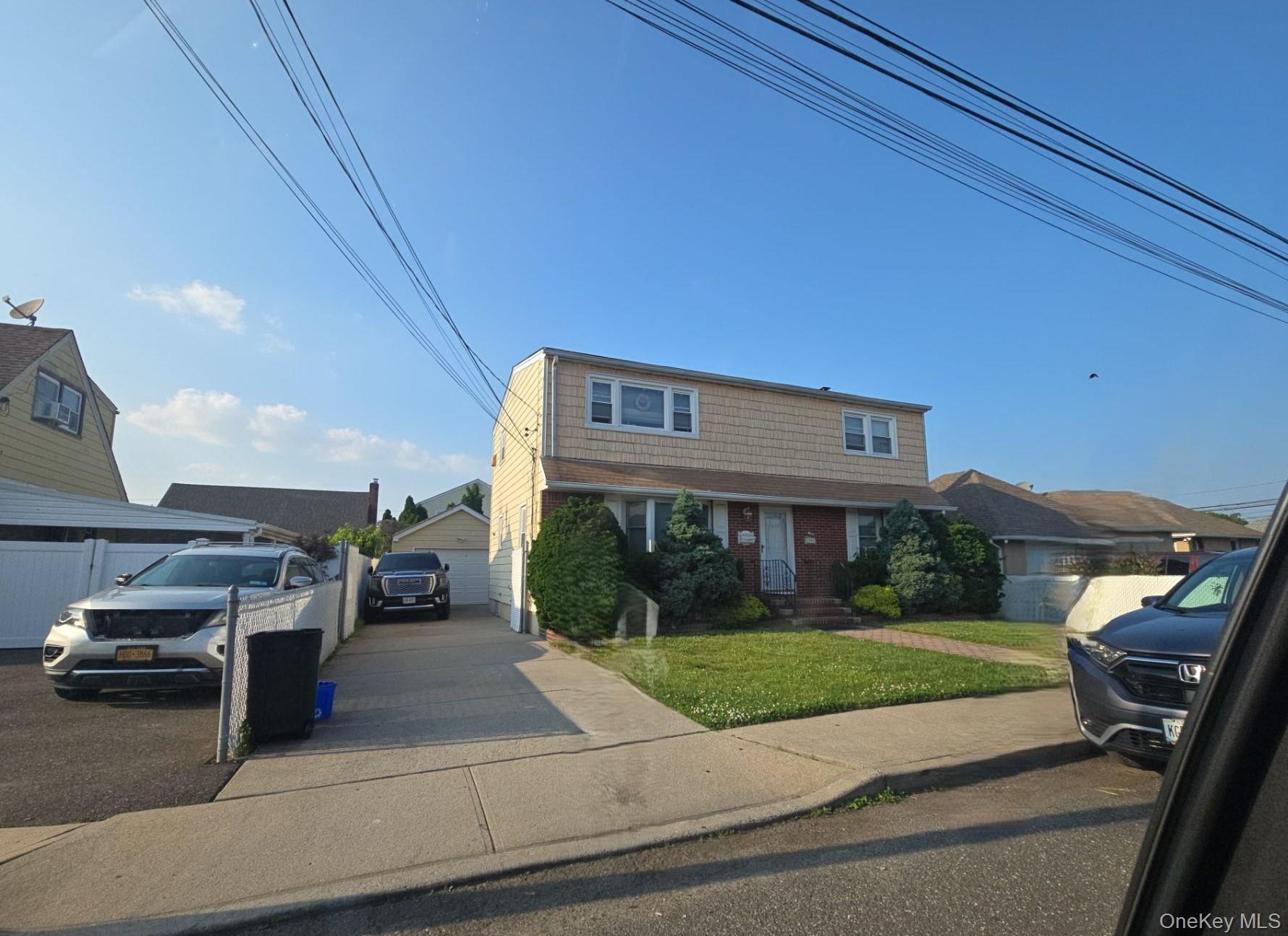 1314 Globe Avenue Property Photo 3