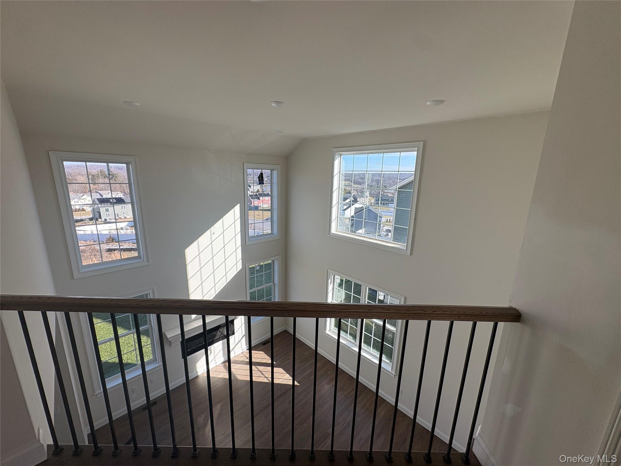 30 Dartmouth Drive Property Photo 6