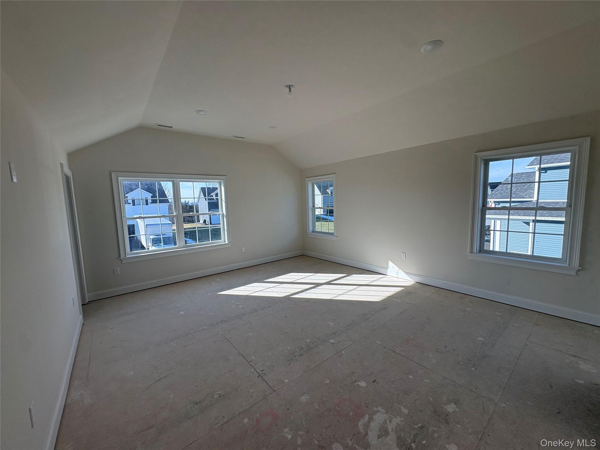 30 Dartmouth Drive Property Photo 9