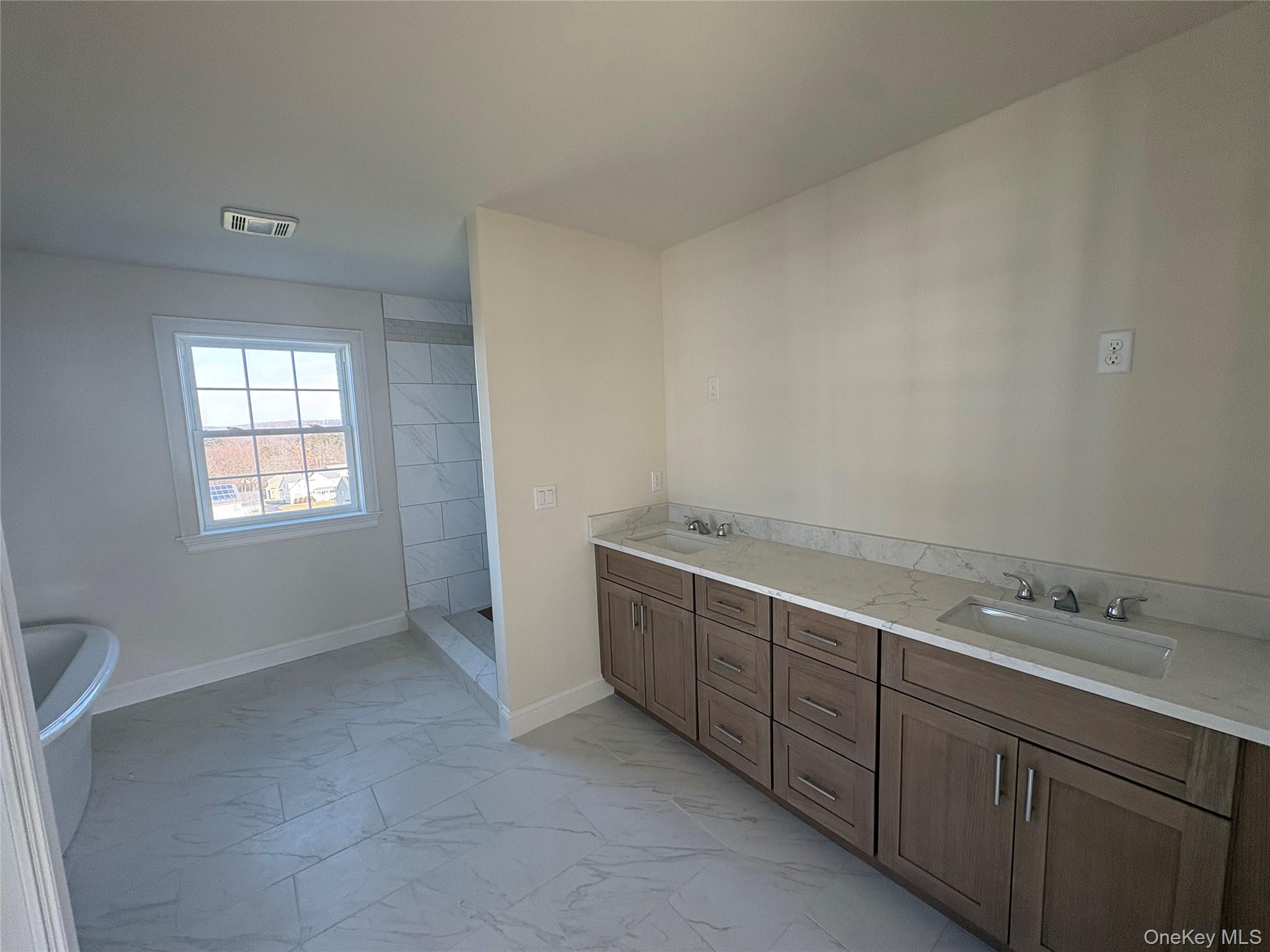 30 Dartmouth Drive Property Photo 10