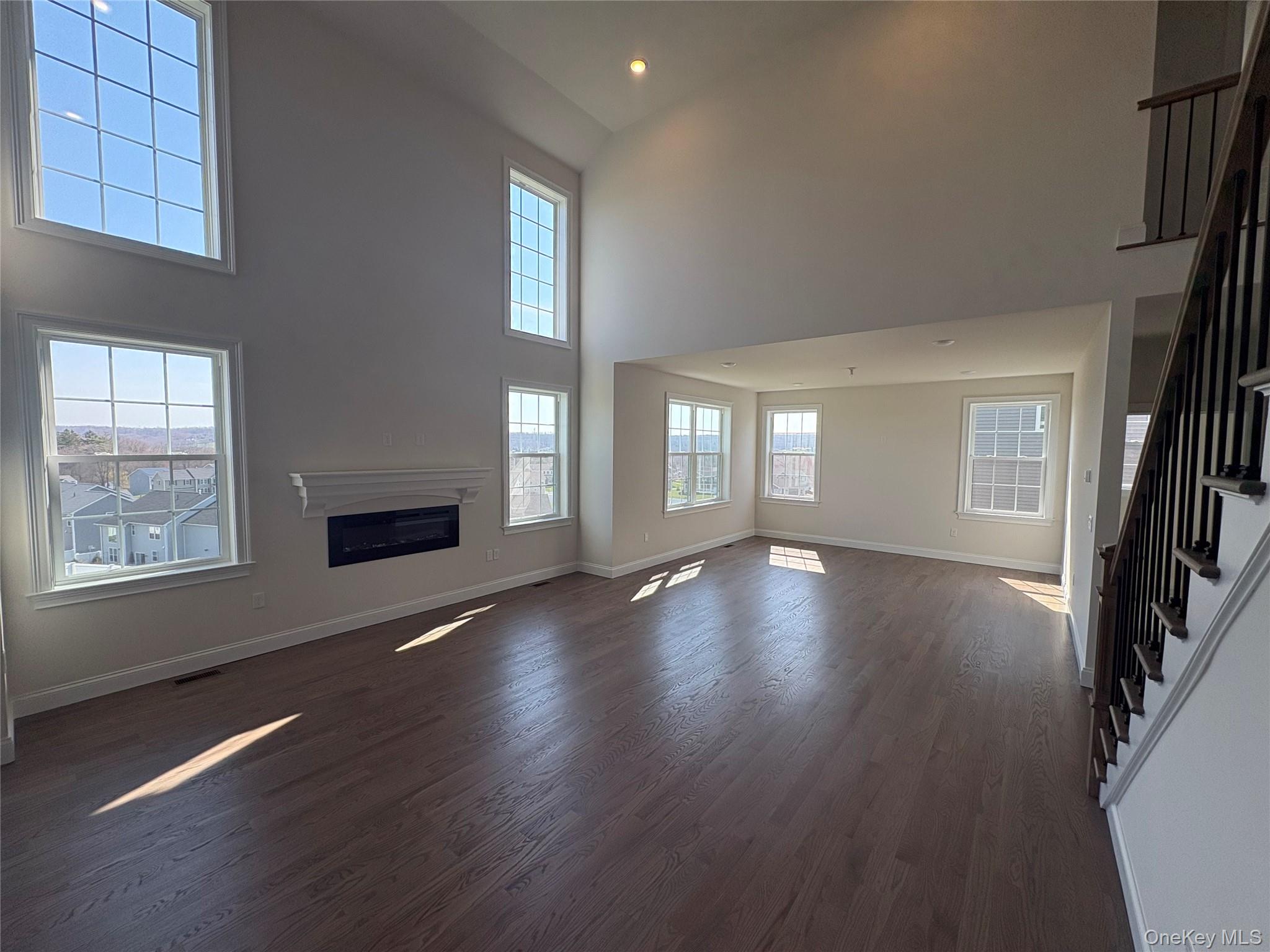 26 Dartmouth Property Photo 3
