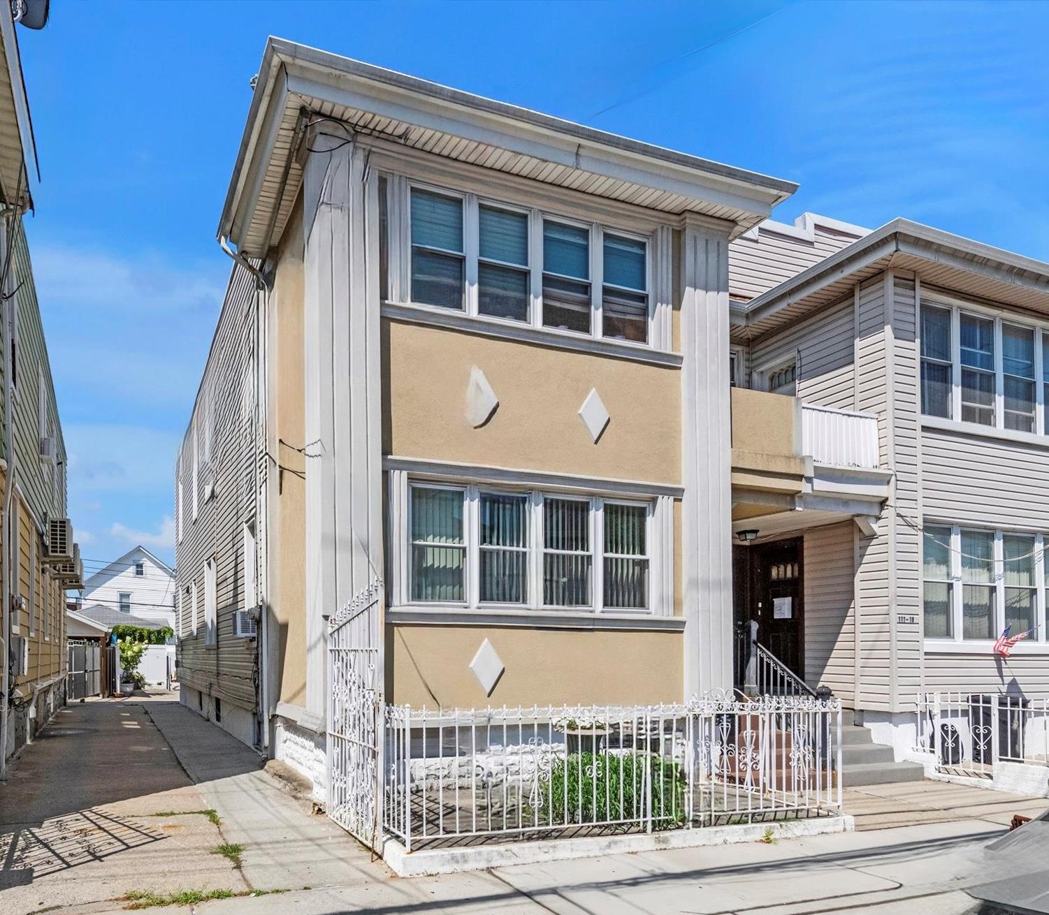 11120 112th Street Property Photo 1