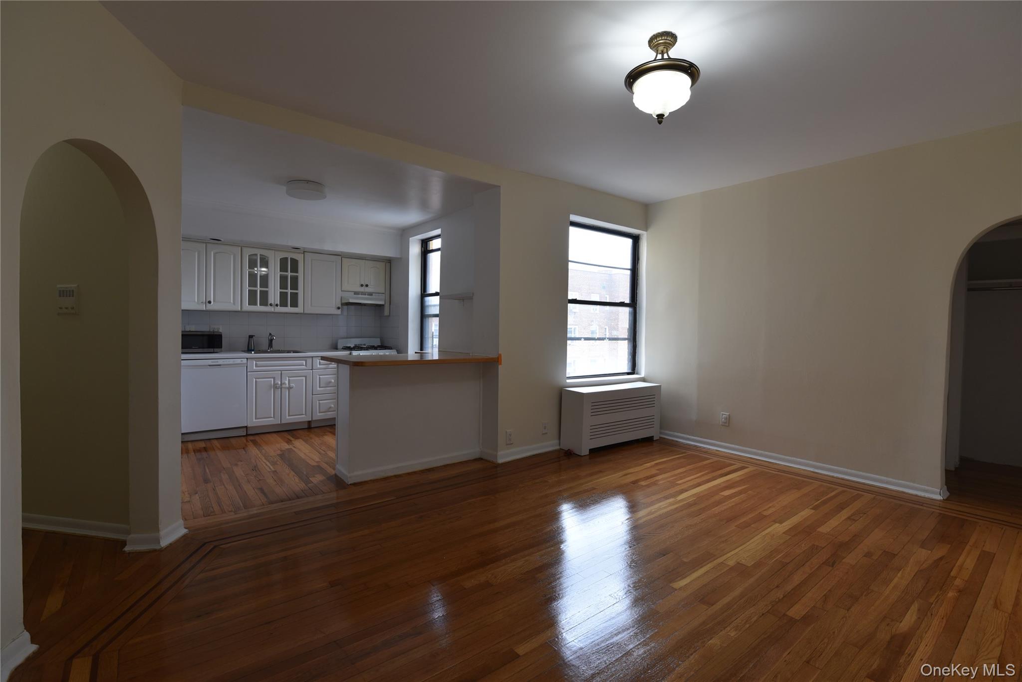 83-52 Talbot Street 5c Property Photo 10