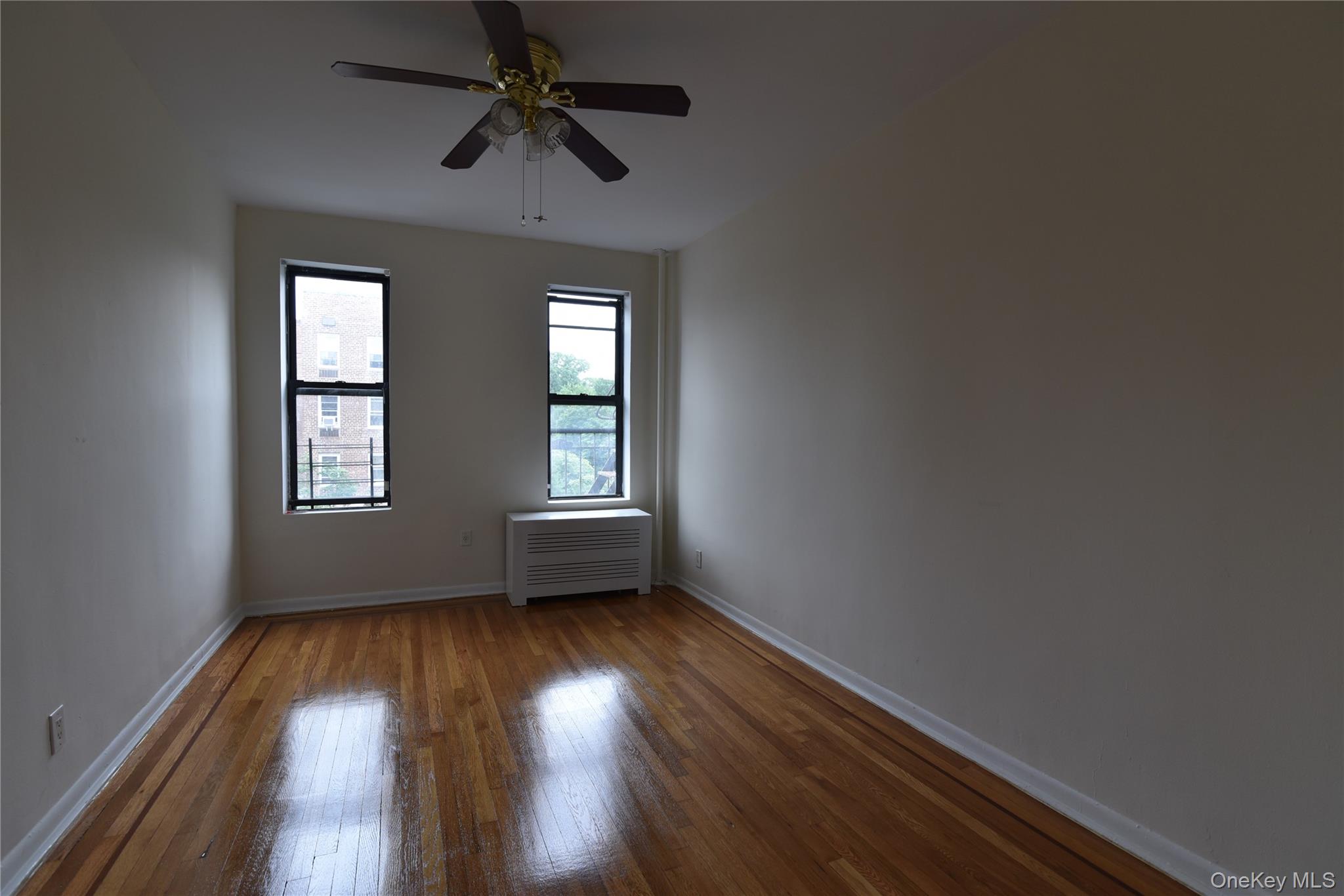 83-52 Talbot Street 5c Property Photo 14