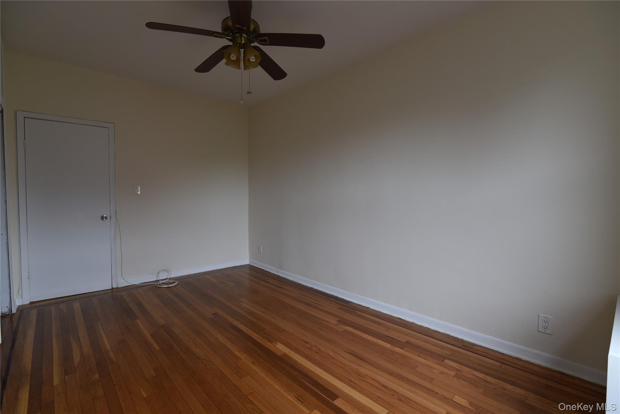 83-52 Talbot Street 5c Property Photo 17
