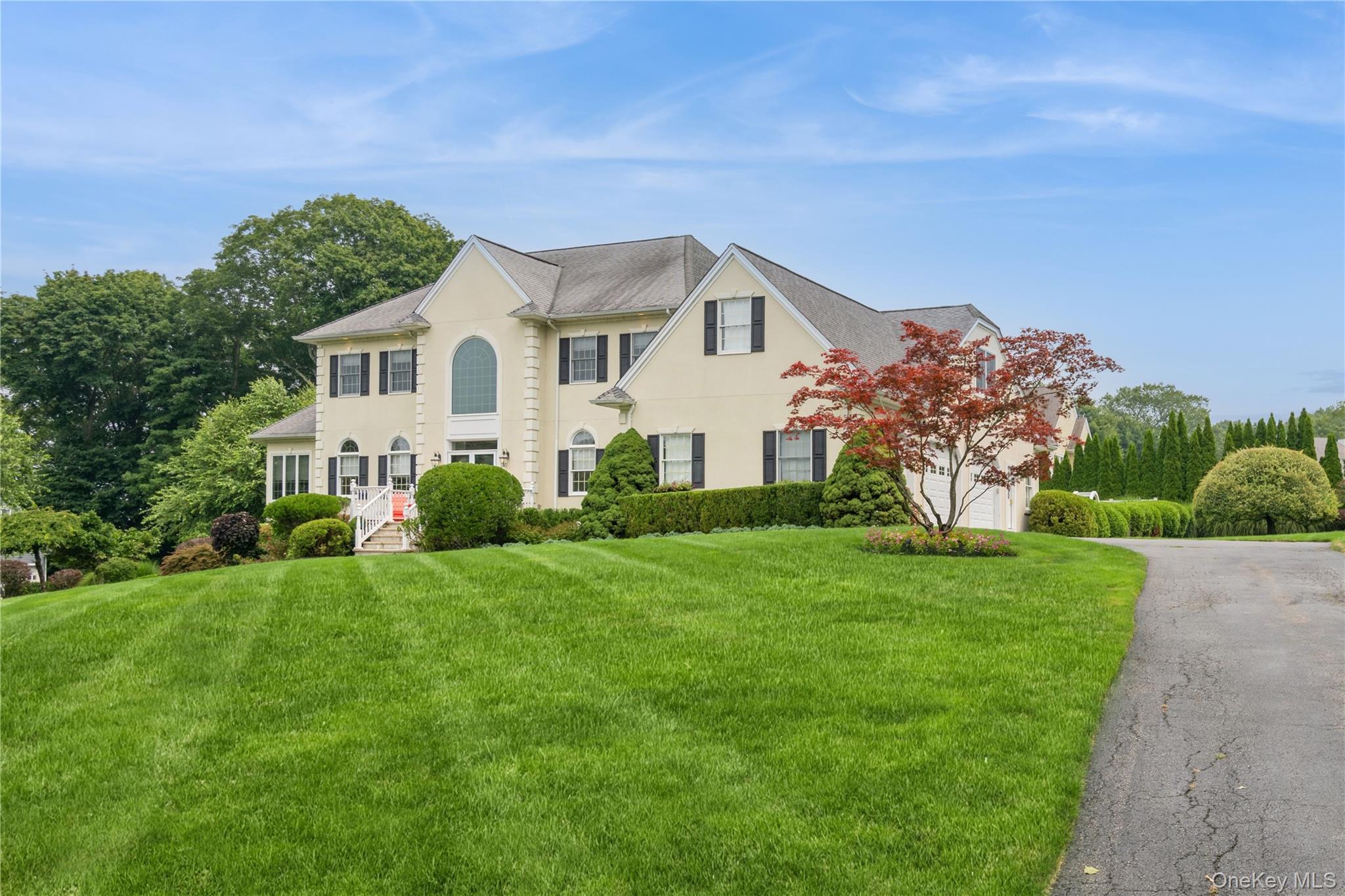 90 Majestic Ridge Property Photo 1