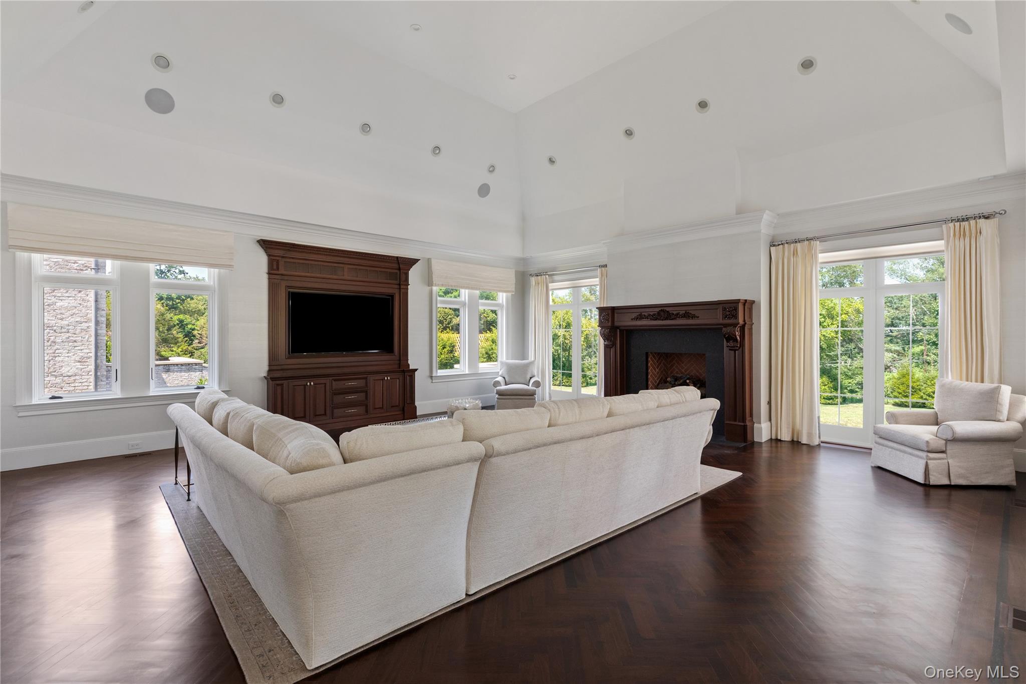 9 Hicks Lane Property Photo 20
