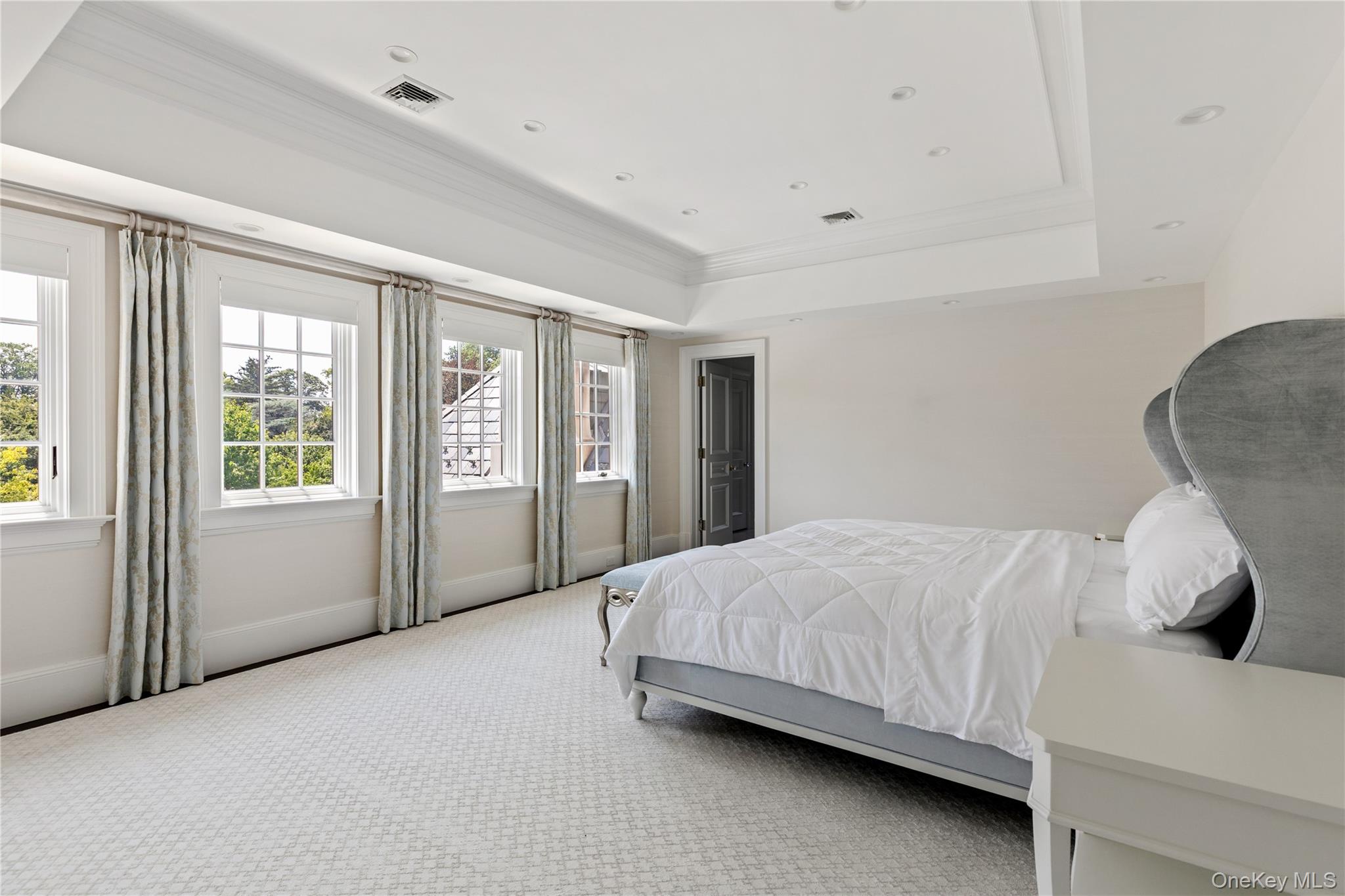 9 Hicks Lane Property Photo 33