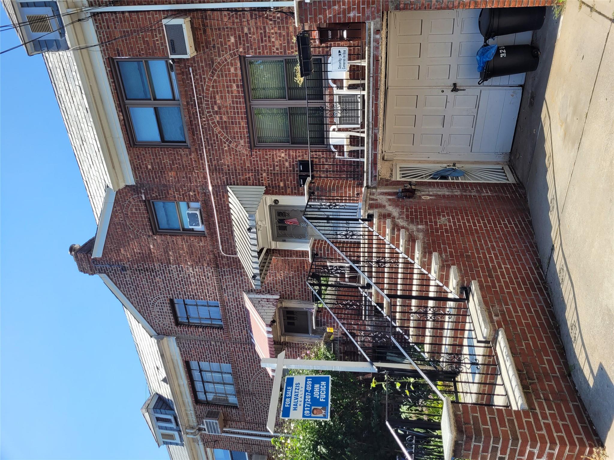 3268 42nd Street Property Photo 1