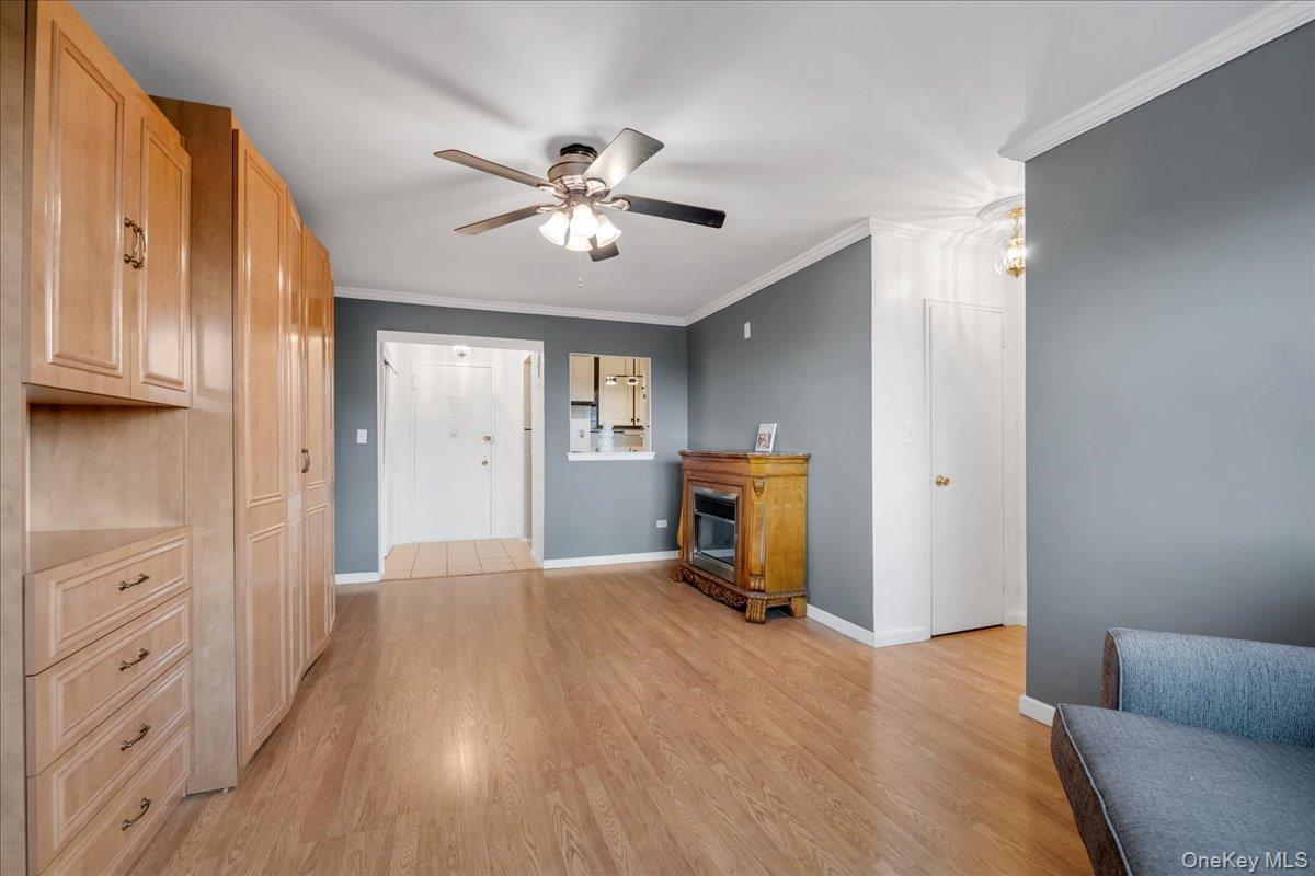 4200 Herkimer Place 6c Property Photo 5