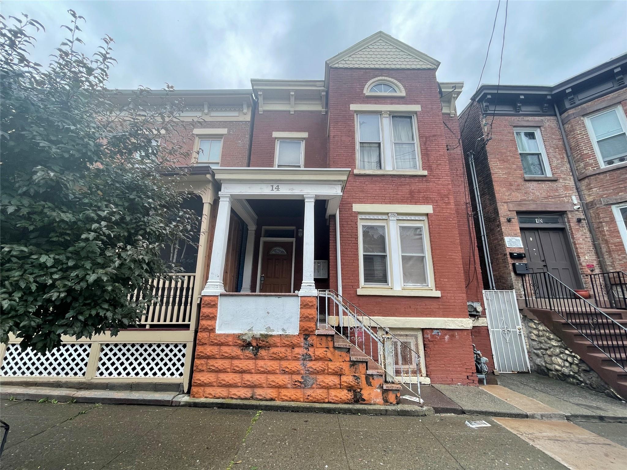 14 S Miller Street Property Photo 1