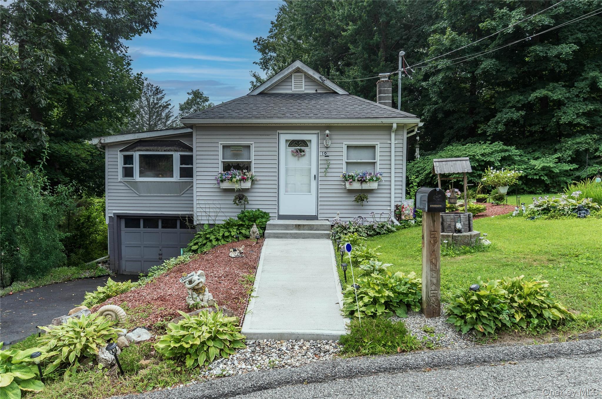 10 Jerome Drive Property Photo 1