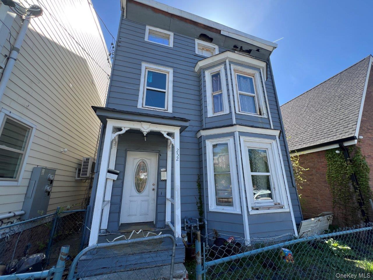 252 Liberty Street Property Photo 1