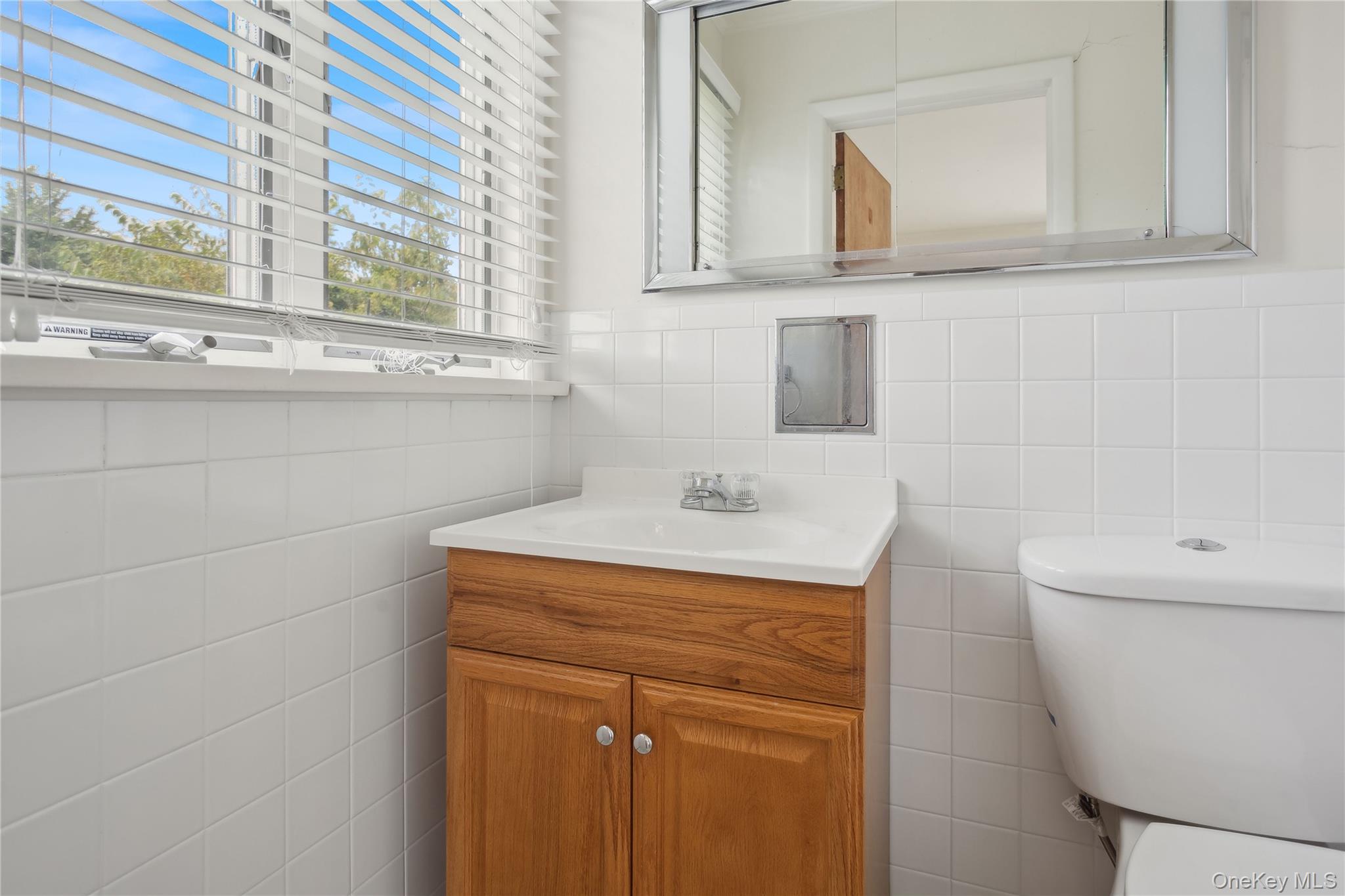 33 Beach Road Property Photo 21
