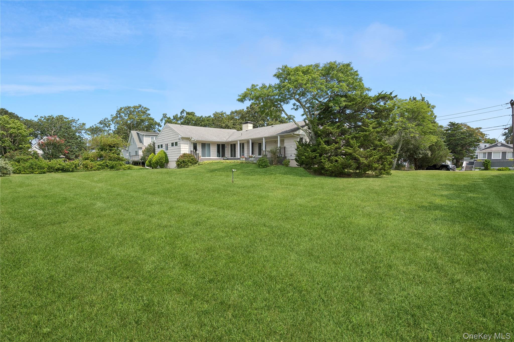 33 Beach Road Property Photo 34