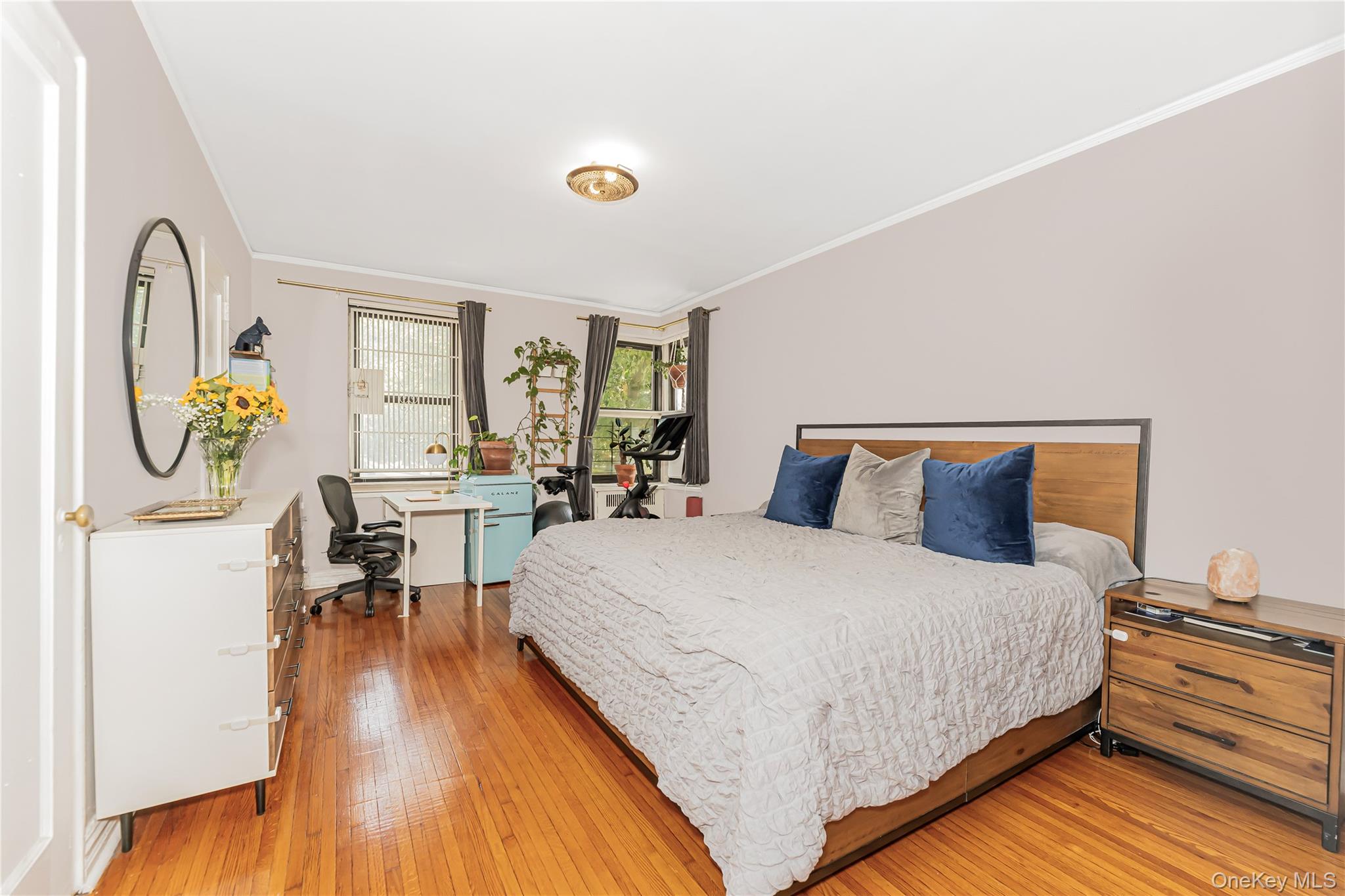 306 E Mosholu Parkway 1d Property Photo 1