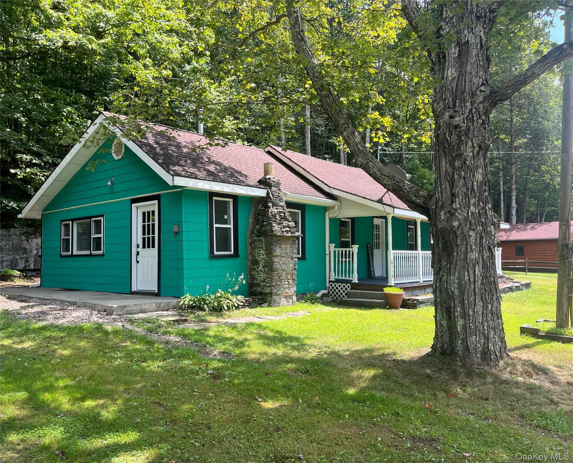 6115 State Route 52 Property Photo 1
