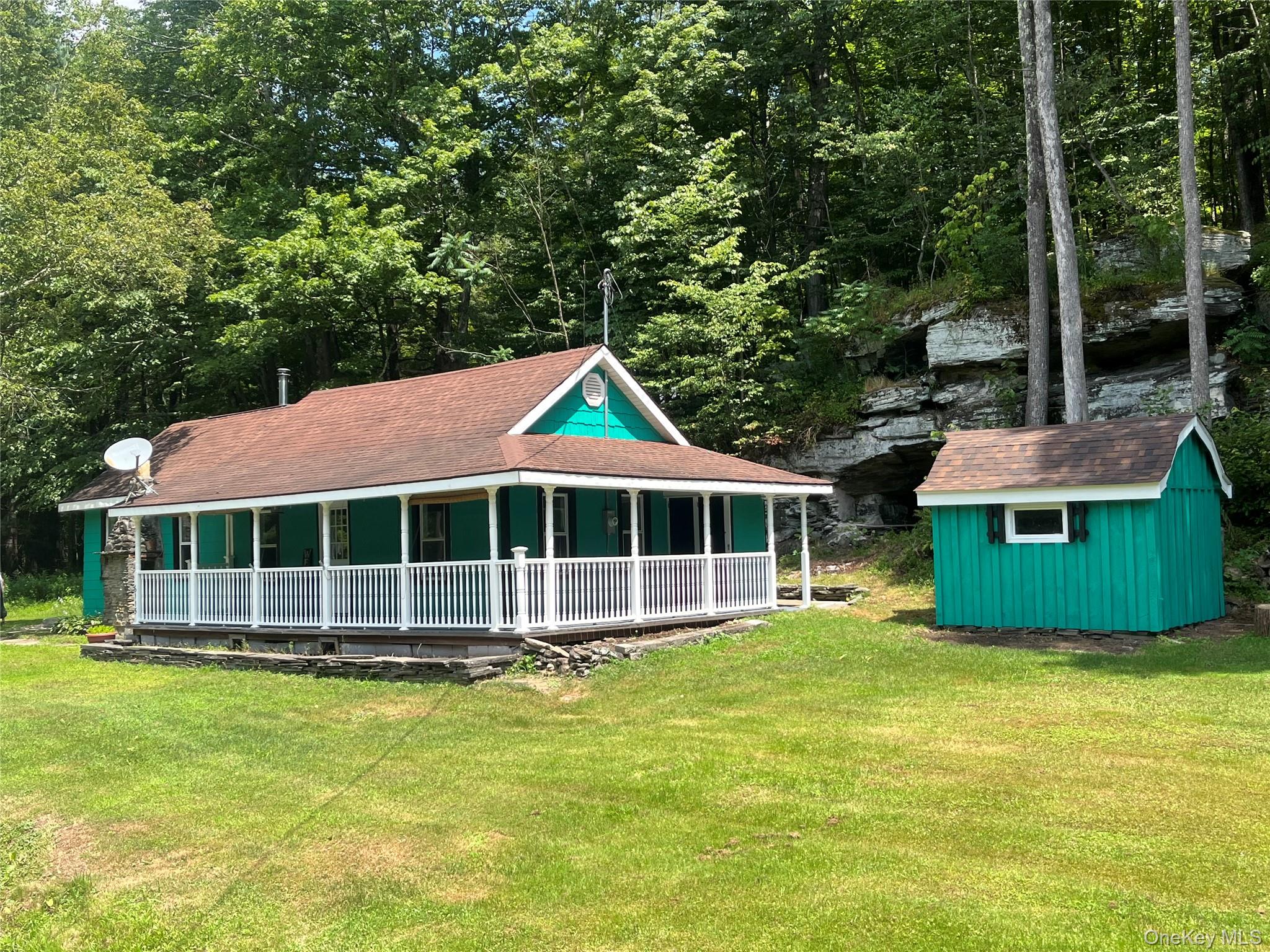 6115 State Route 52 Property Photo 2