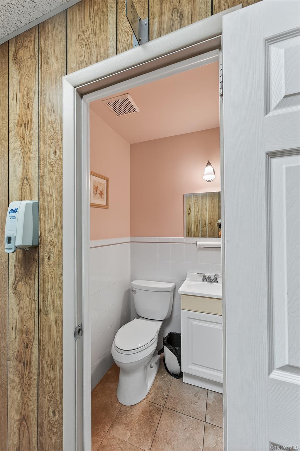 65 N Ocean Avenue Property Photo 13